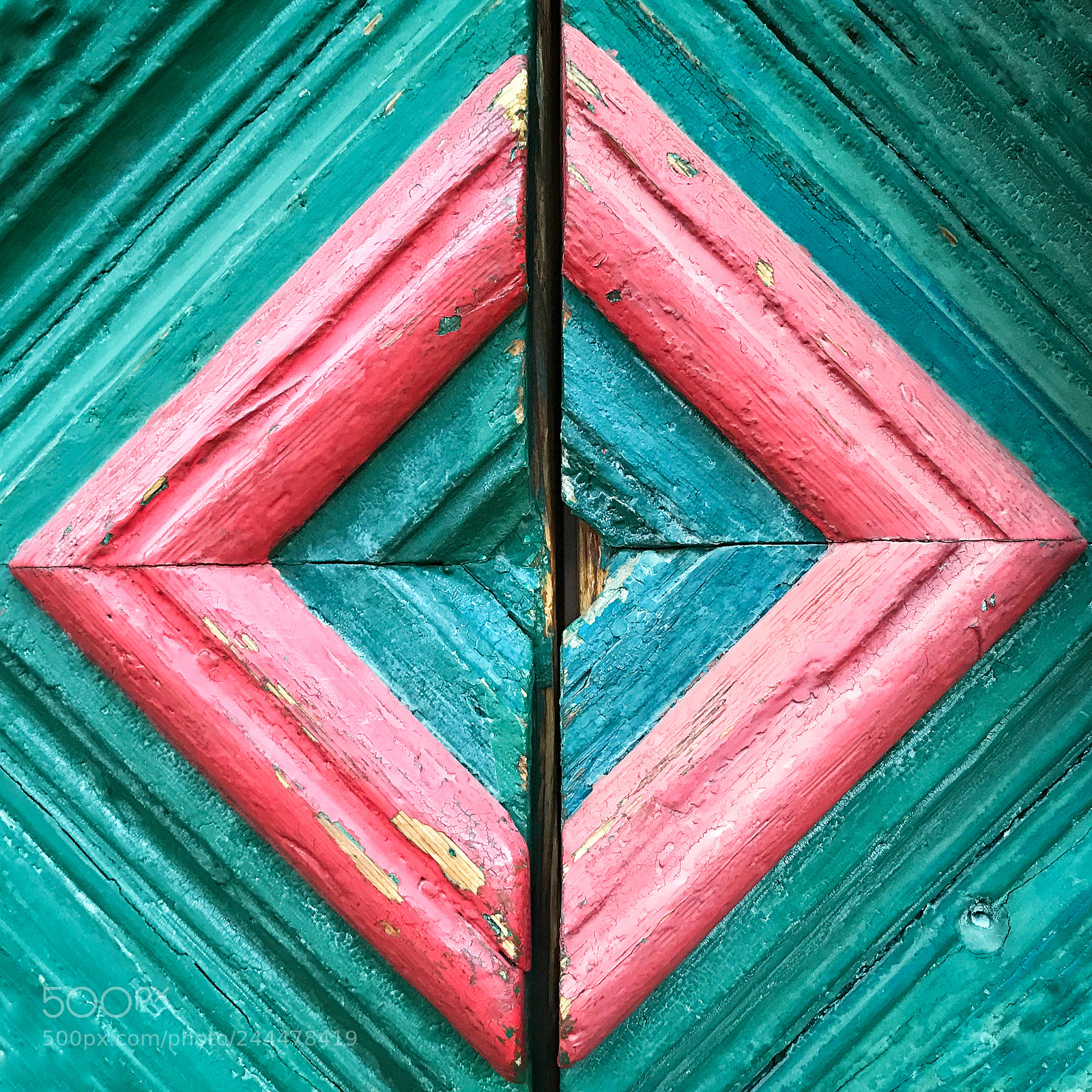 Apple iPhone 7 sample photo. Not your average wooden photography