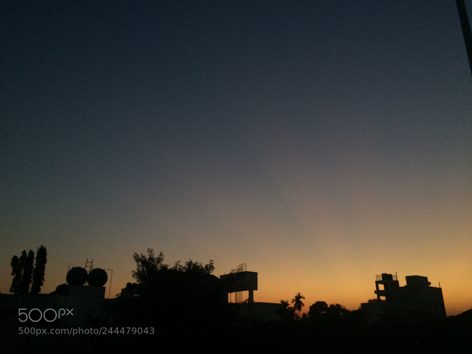 Apple iPhone 5s sample photo. • rays • photography