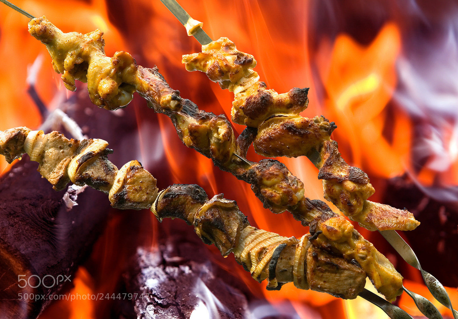 Canon EOS 5D sample photo. Chicken and pork shish photography