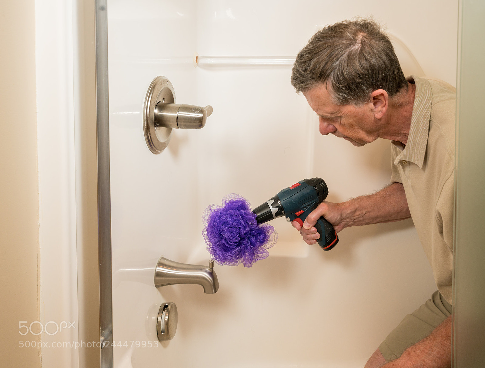 Sony a7R II sample photo. Senior man cleaning a photography