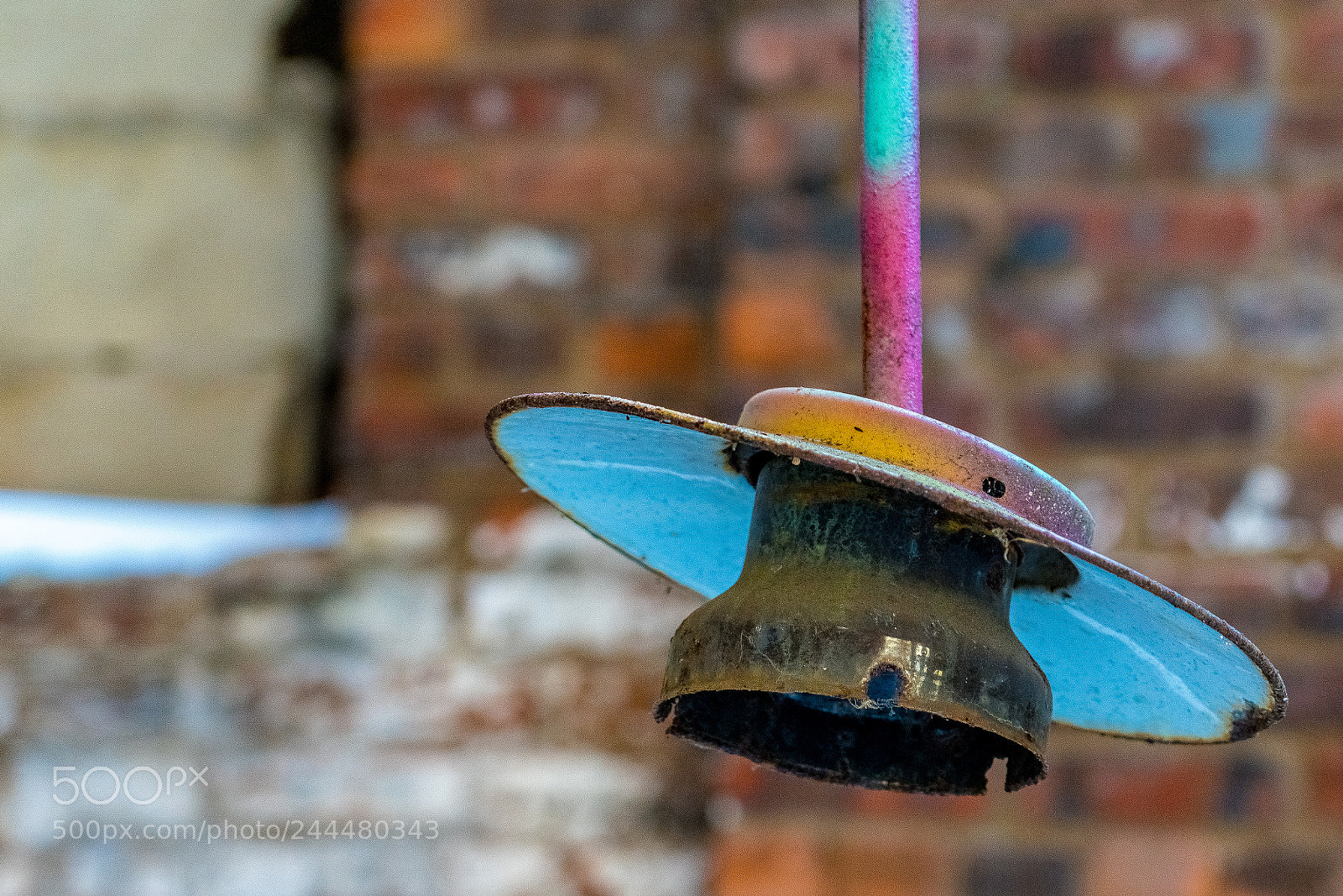 Sony a7R III sample photo. Graffiti lamp photography
