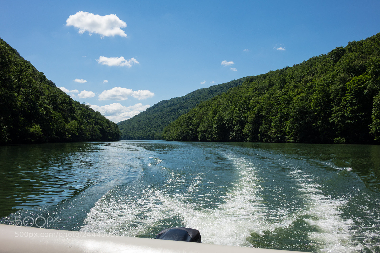 Sony Cyber-shot DSC-RX10 sample photo. Wash behind speedboat on photography