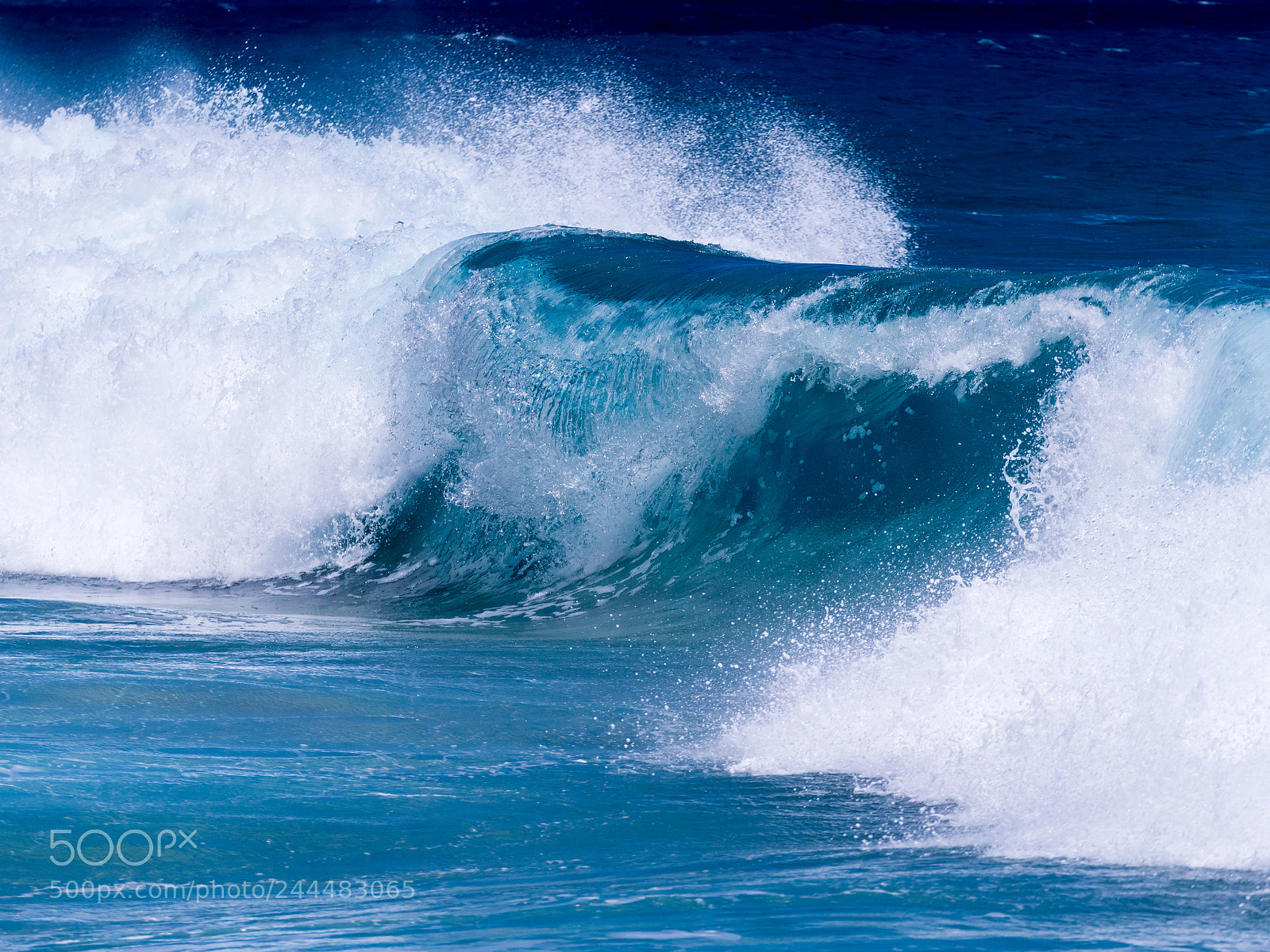 Sony a7R II sample photo. Frozen motion of ocean photography
