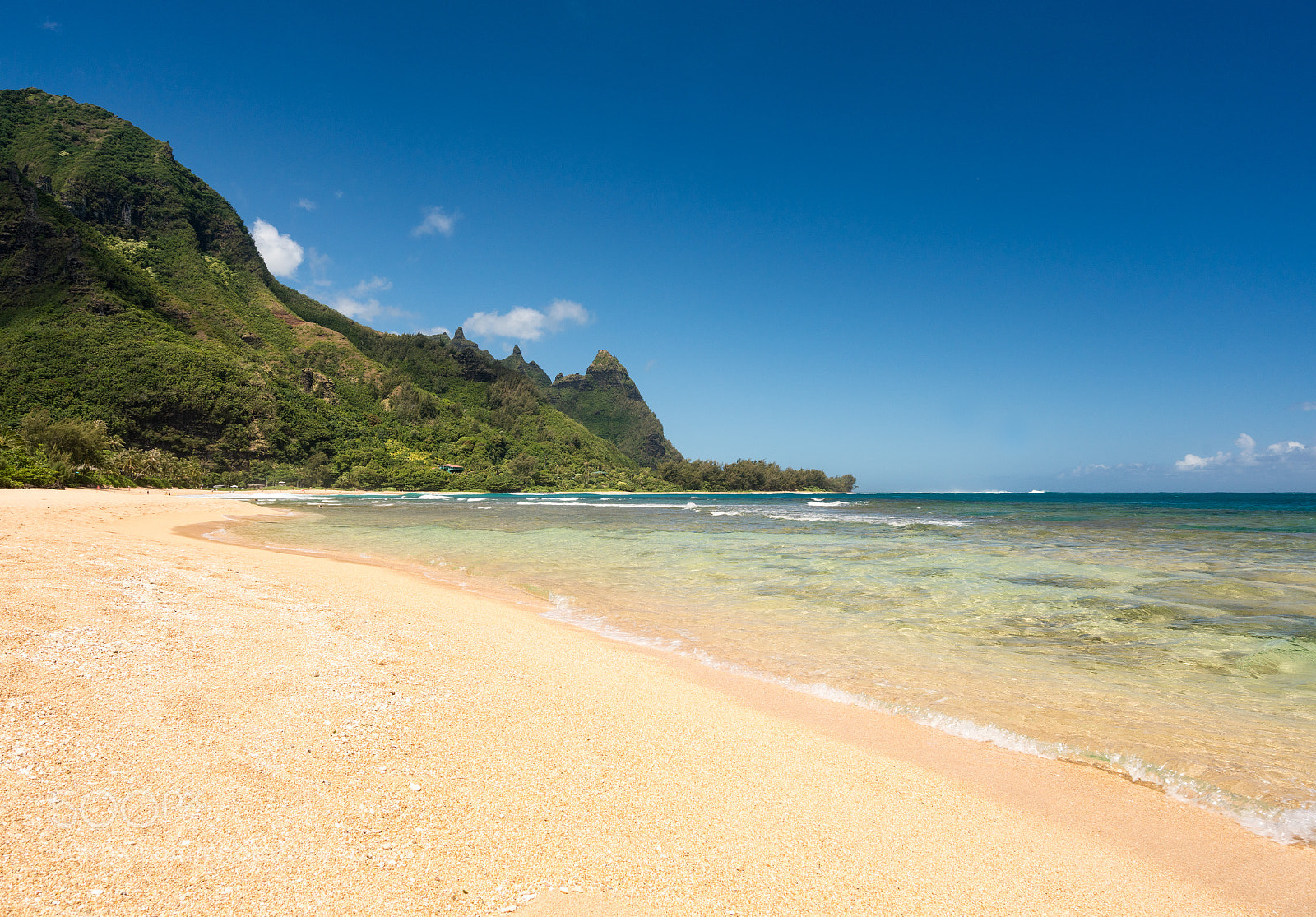 Sony a7R II sample photo. Tunnels beach on the photography