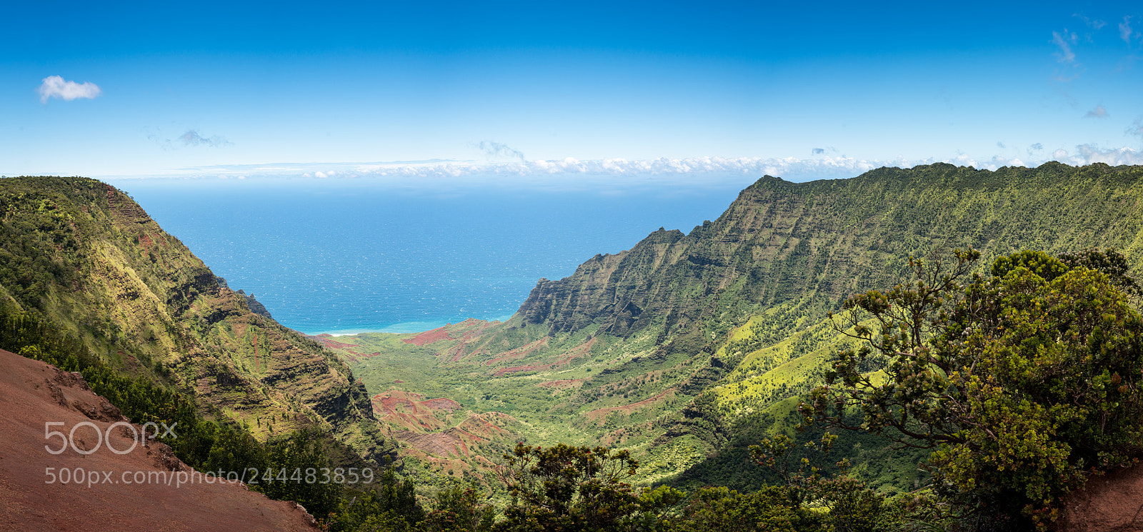 Sony a7R II sample photo. Panoramic view of kalalau photography