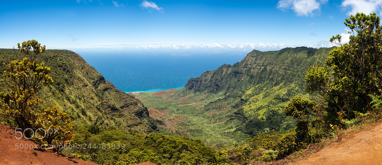 Sony a7R II sample photo. Panoramic view of kalalau photography