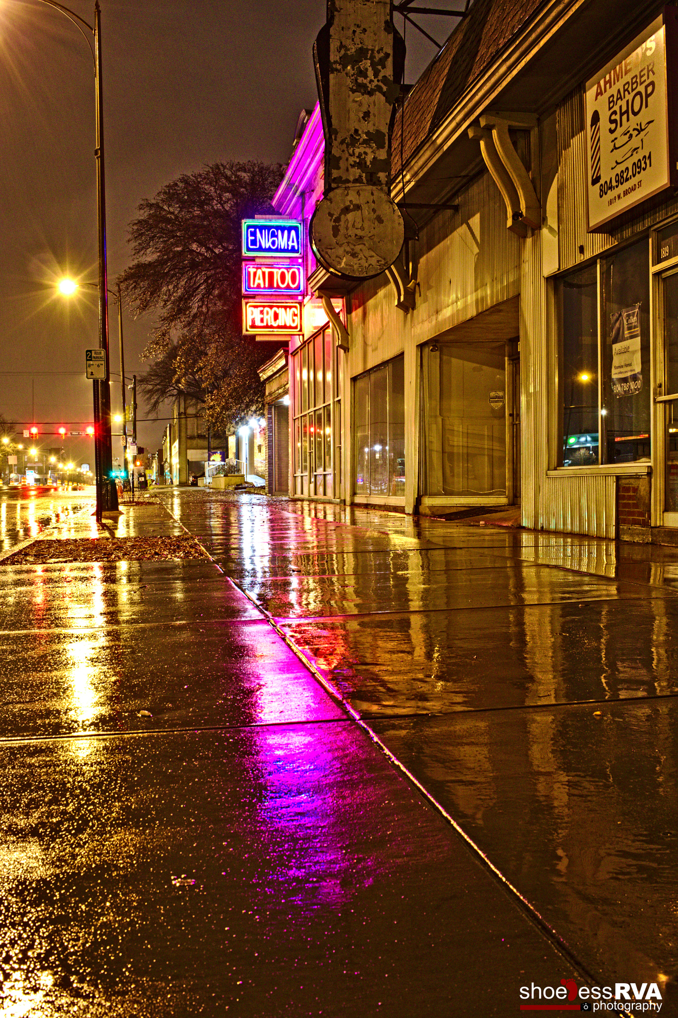 Canon EOS 77D (EOS 9000D / EOS 770D) sample photo. Rainy cold nights in the rva photography
