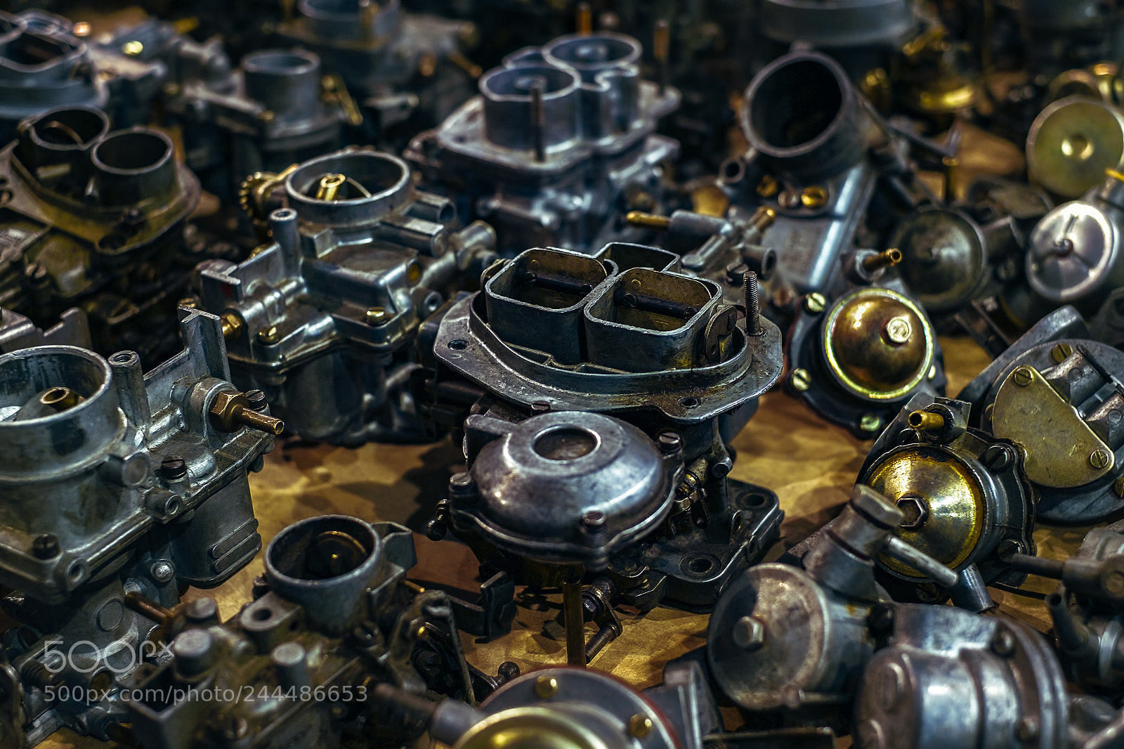 Fujifilm X-M1 sample photo. Old car carburetors photography