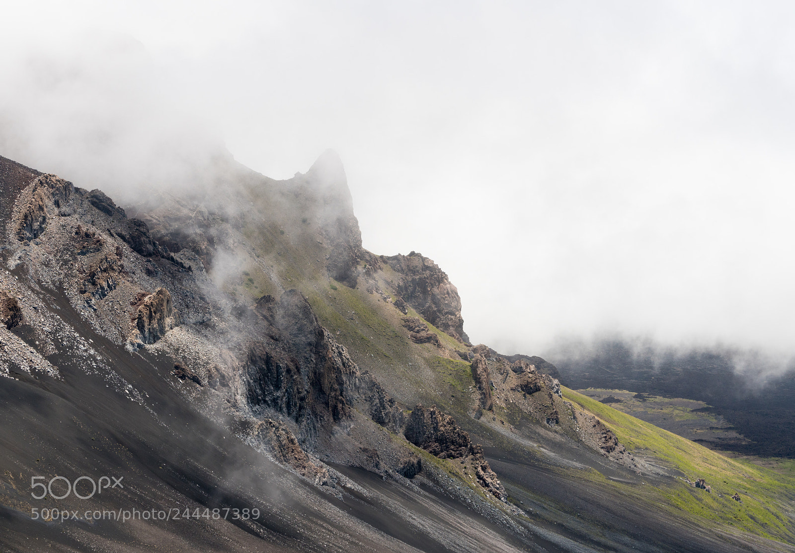 Sony a7R II sample photo. View into crater at photography