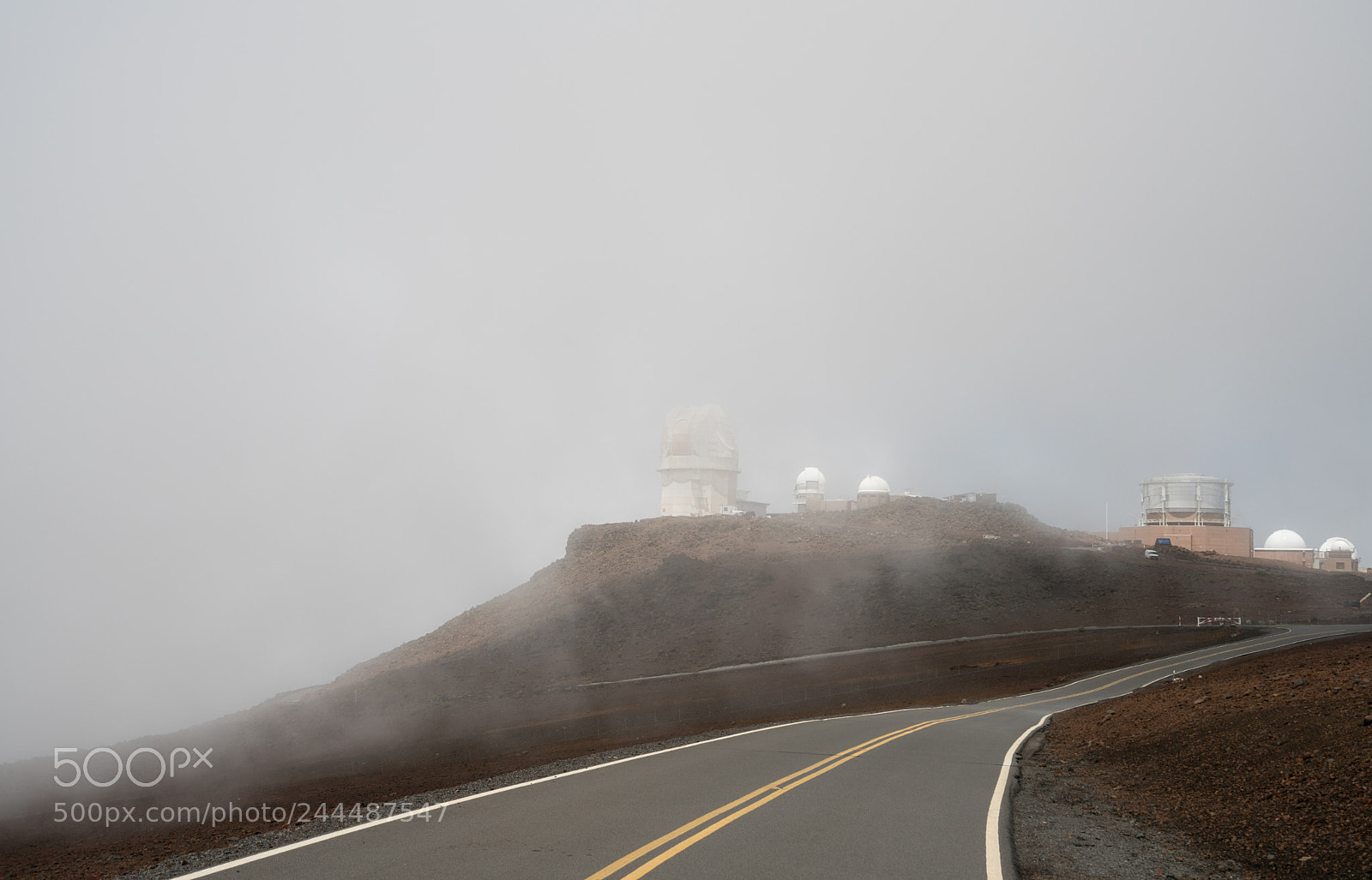 Sony a7R II sample photo. Fog shrouds the telescopes photography
