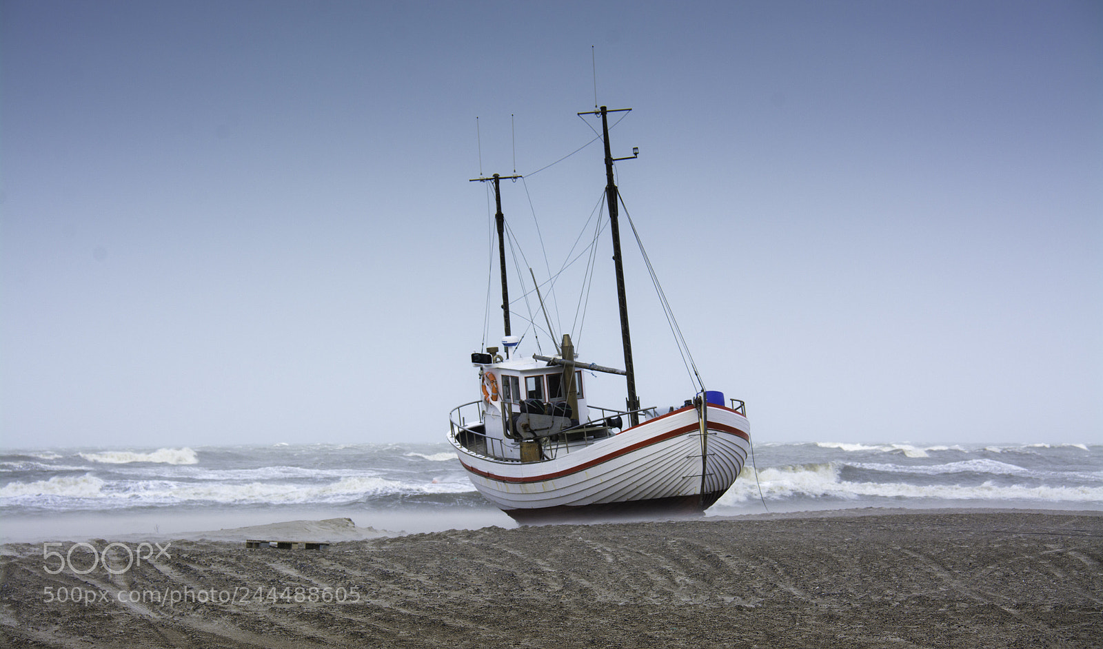 Nikon D7100 sample photo. Boat on the shore photography