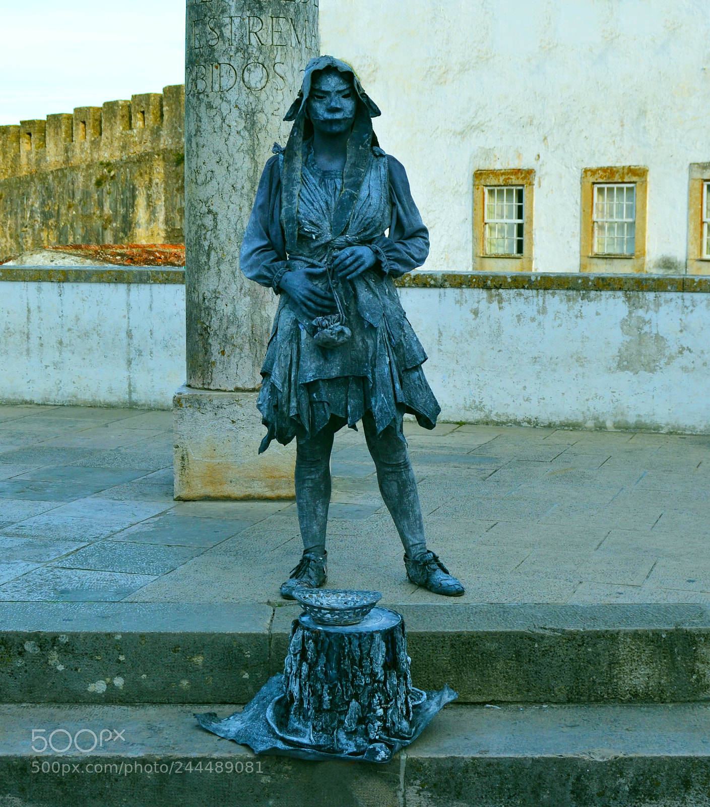 Nikon D3100 sample photo. Mimo en obidos. mime photography