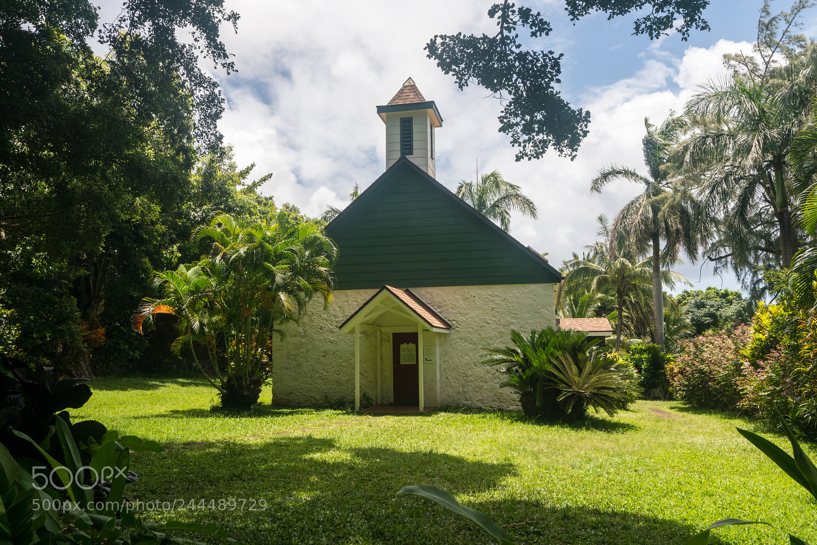 Sony a7R II sample photo. Palapala ho'omau church near photography