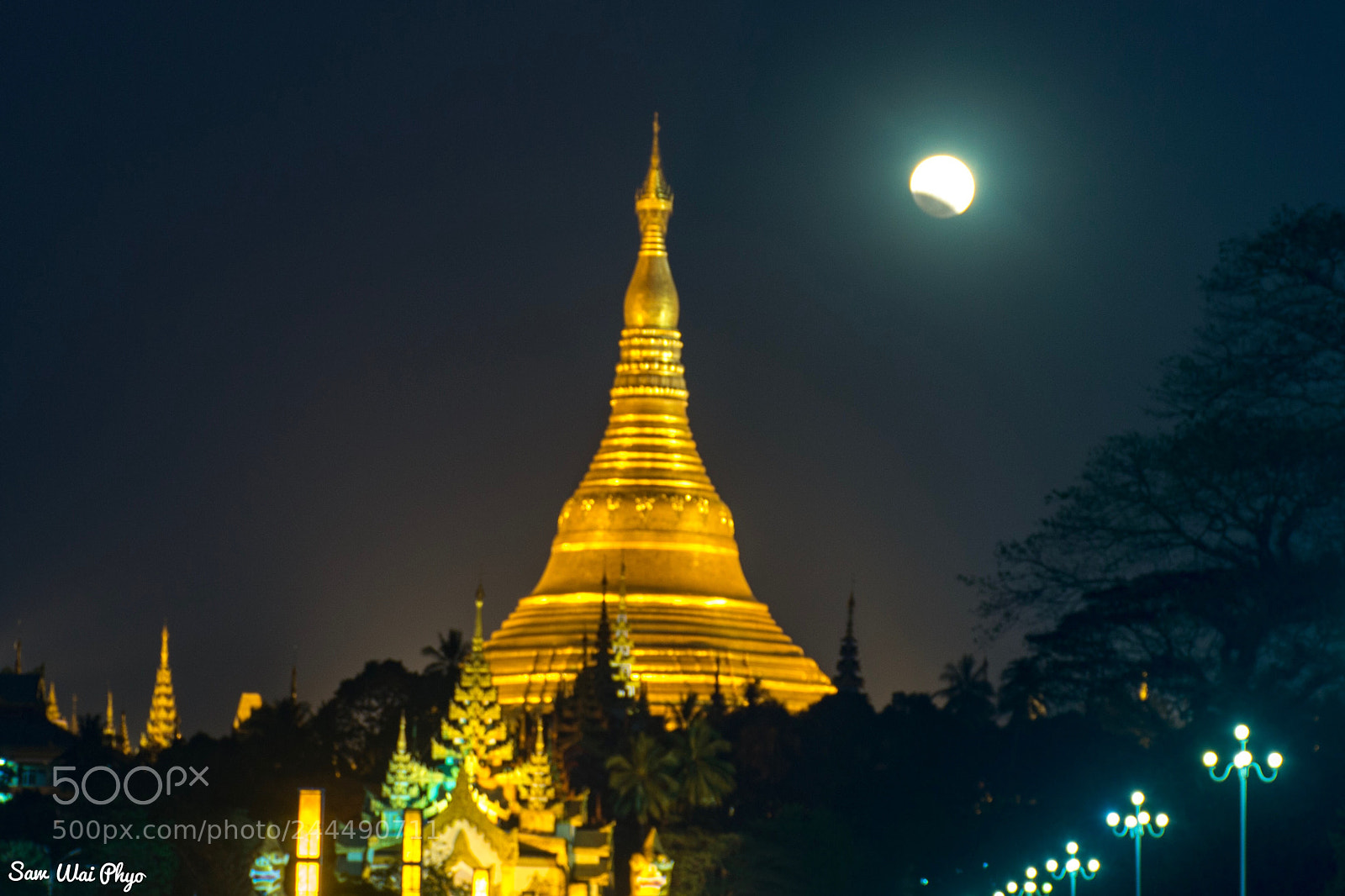 Nikon D7200 sample photo. Super moon in yangon photography