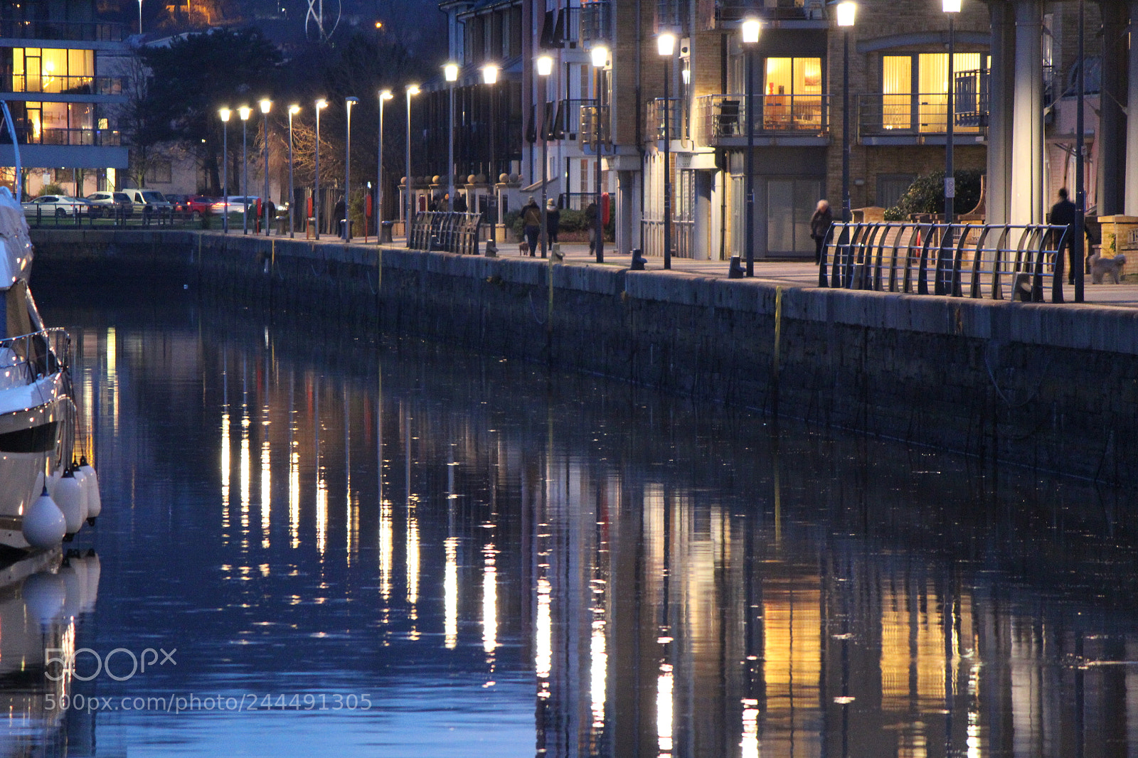 Canon EF-S 55-250mm F4-5.6 IS II sample photo. Marina photography