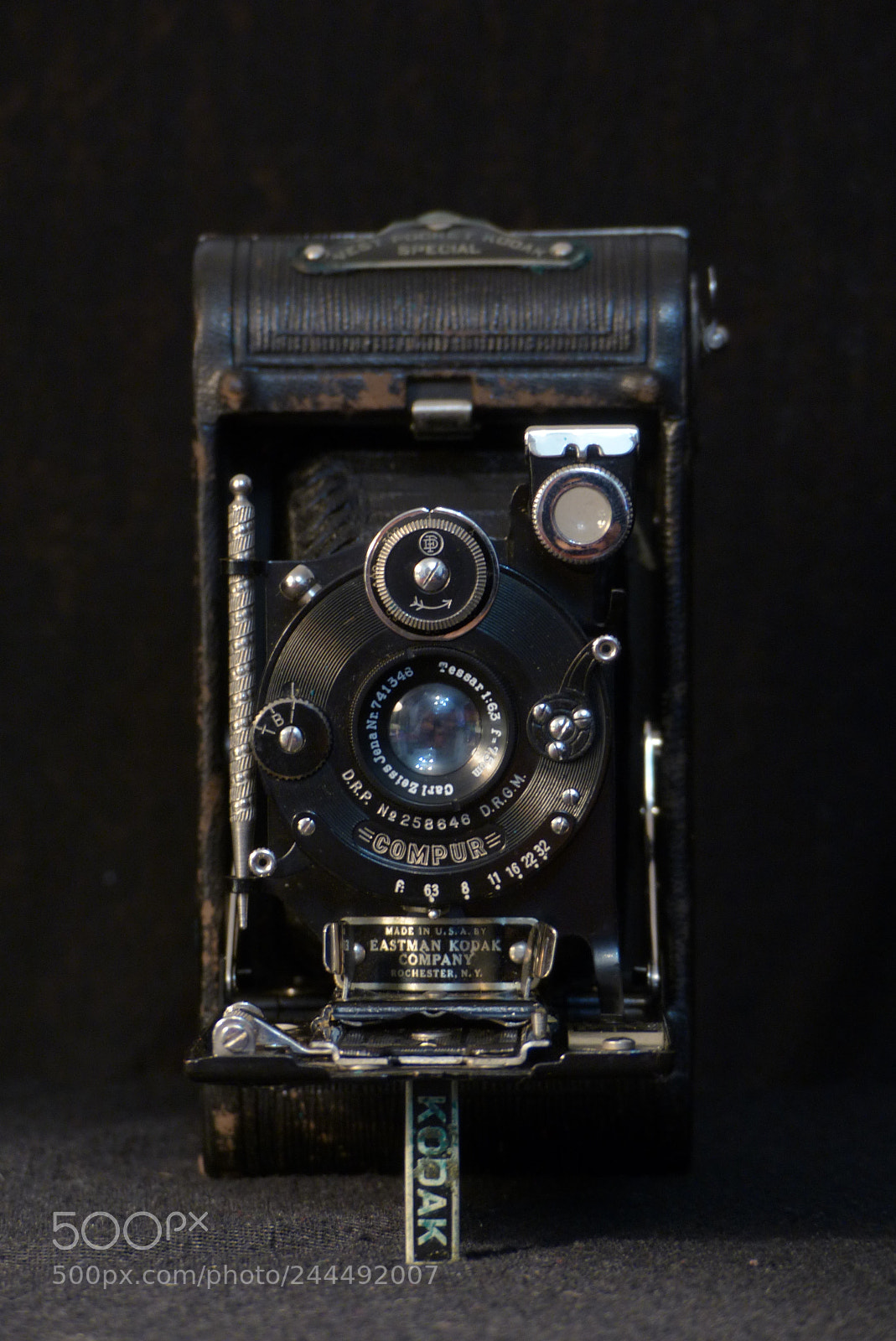 Panasonic Lumix DMC-FZ200 sample photo. Never forget where we photography
