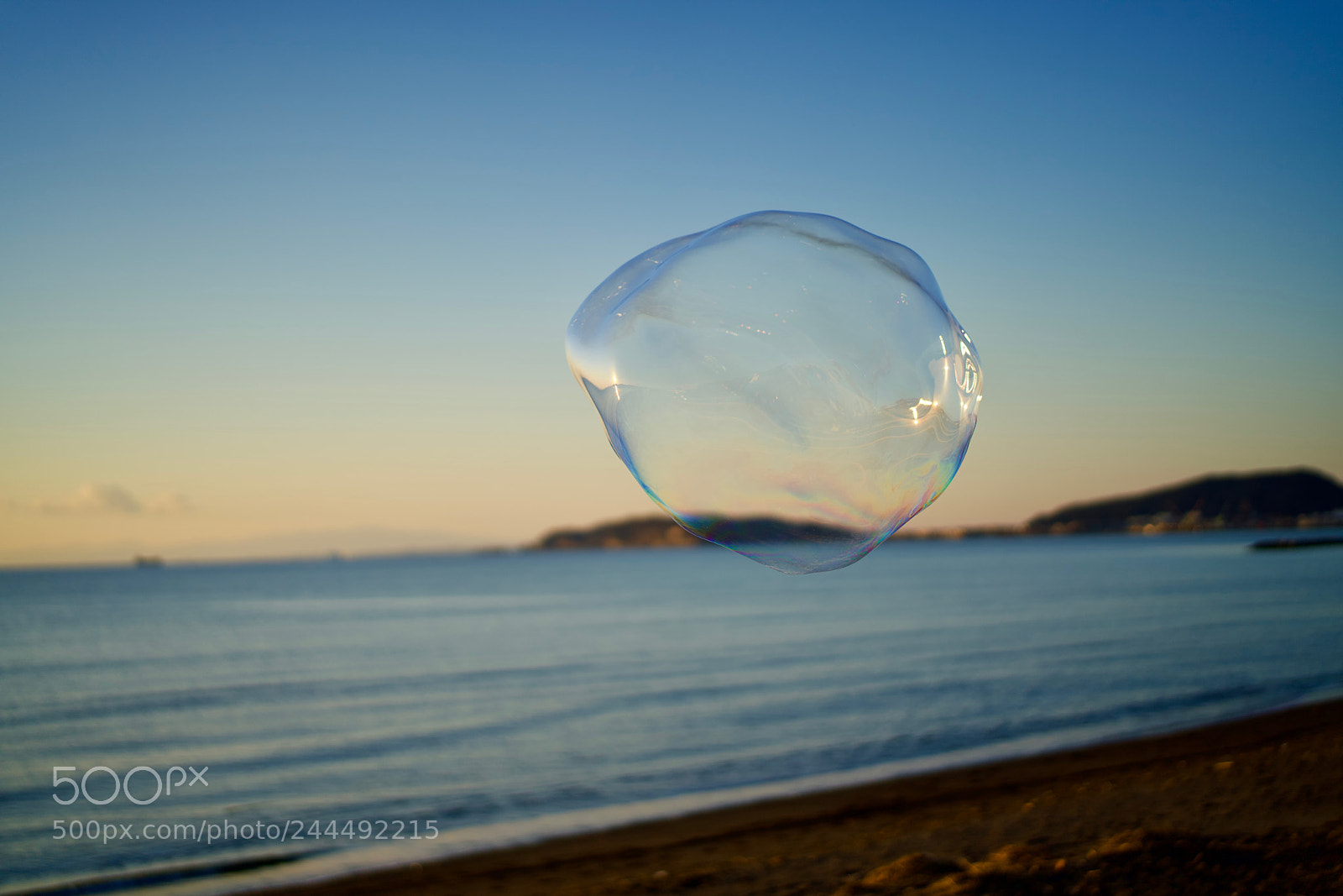 Sony a7R III sample photo. A bubble on the photography