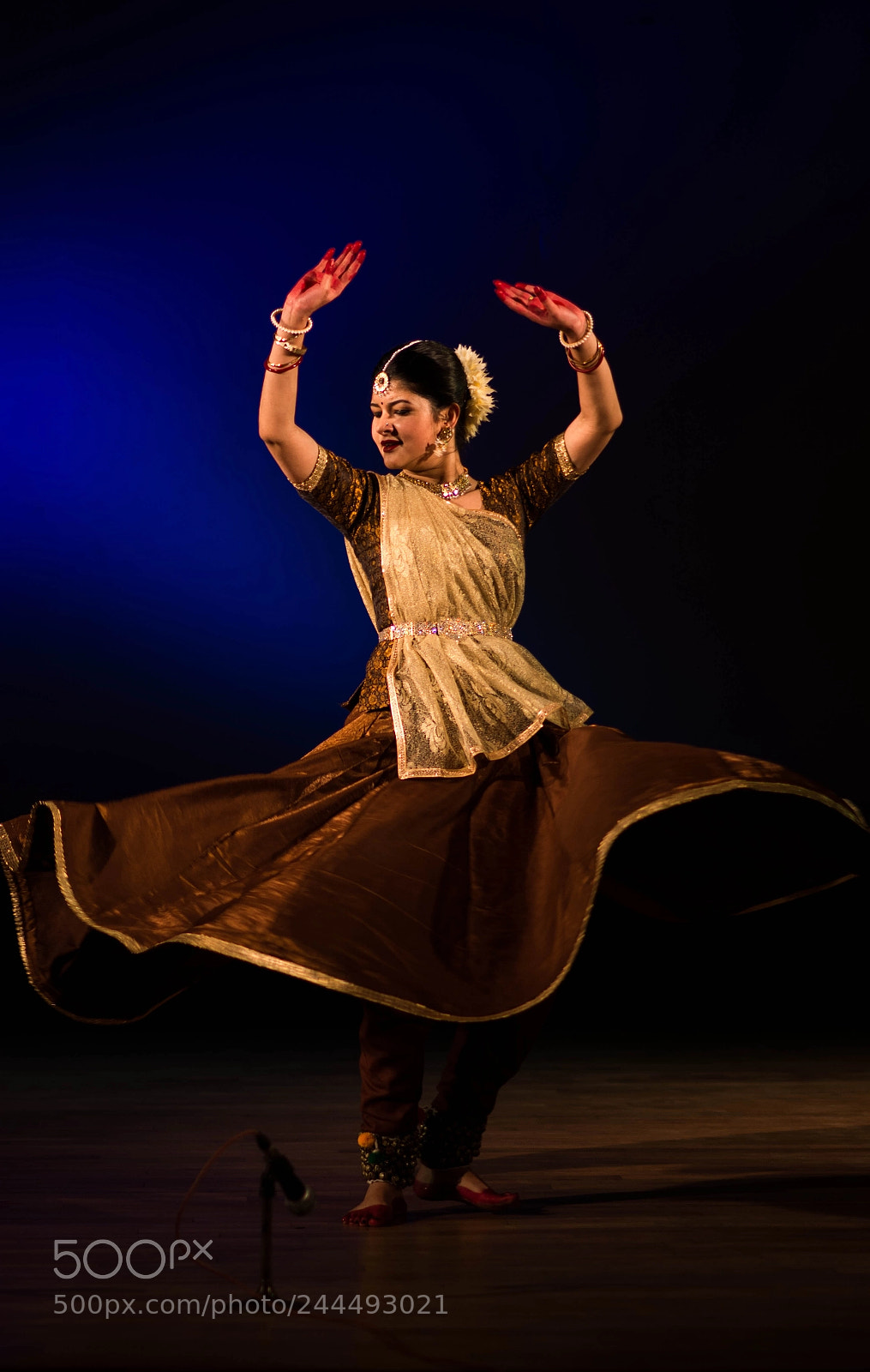Nikon D7100 sample photo. Dancing like nobody's watching. photography