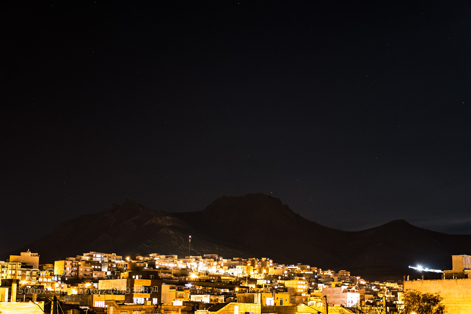 Nikon D5600 sample photo. Mahabad at night photography