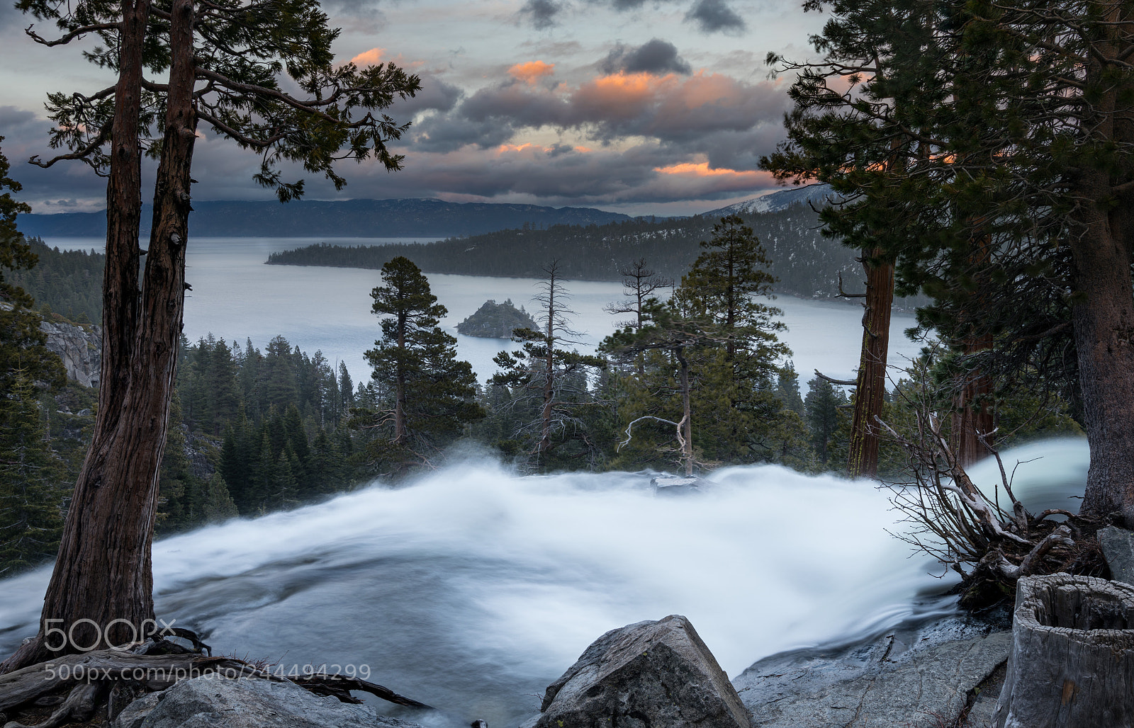 Sony a7R II sample photo. Emerald bay on lake photography