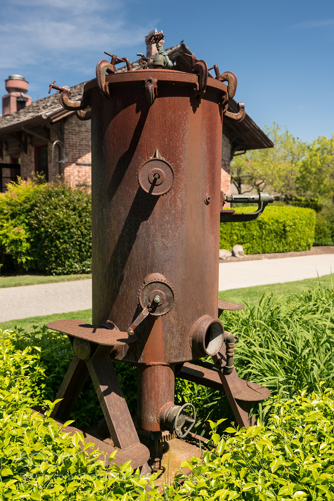 Sony a7R II sample photo. Old rusty metal wine photography
