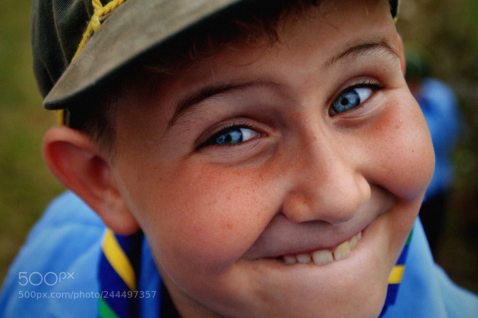 Canon EOS 1100D (EOS Rebel T3 / EOS Kiss X50) sample photo. Blue eyes photography