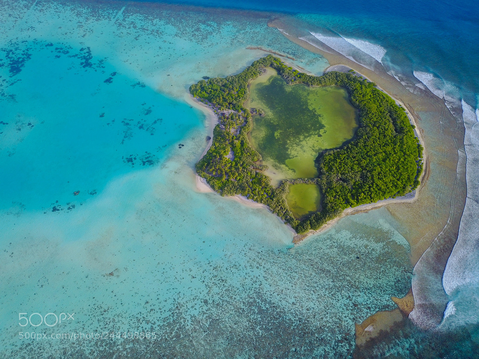 DJI FC220 sample photo. Maldives picnic island photography