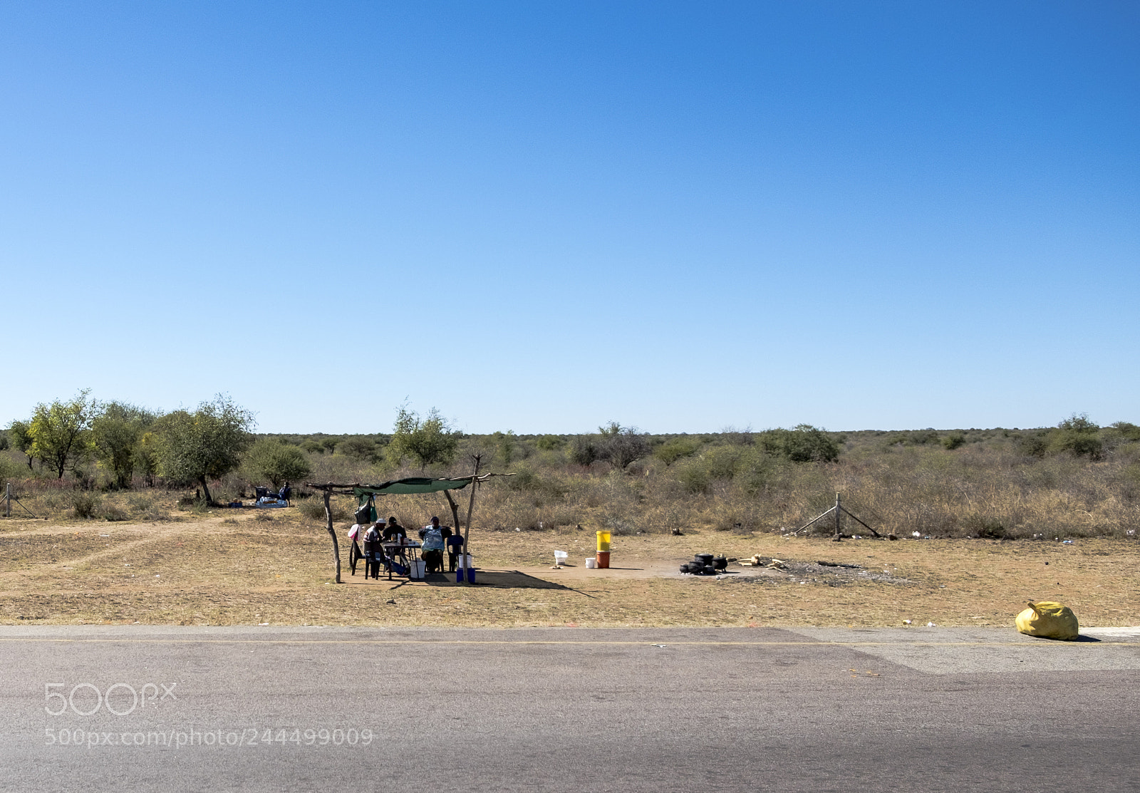 Fujifilm X-T1 sample photo. Picnic in the shadow photography
