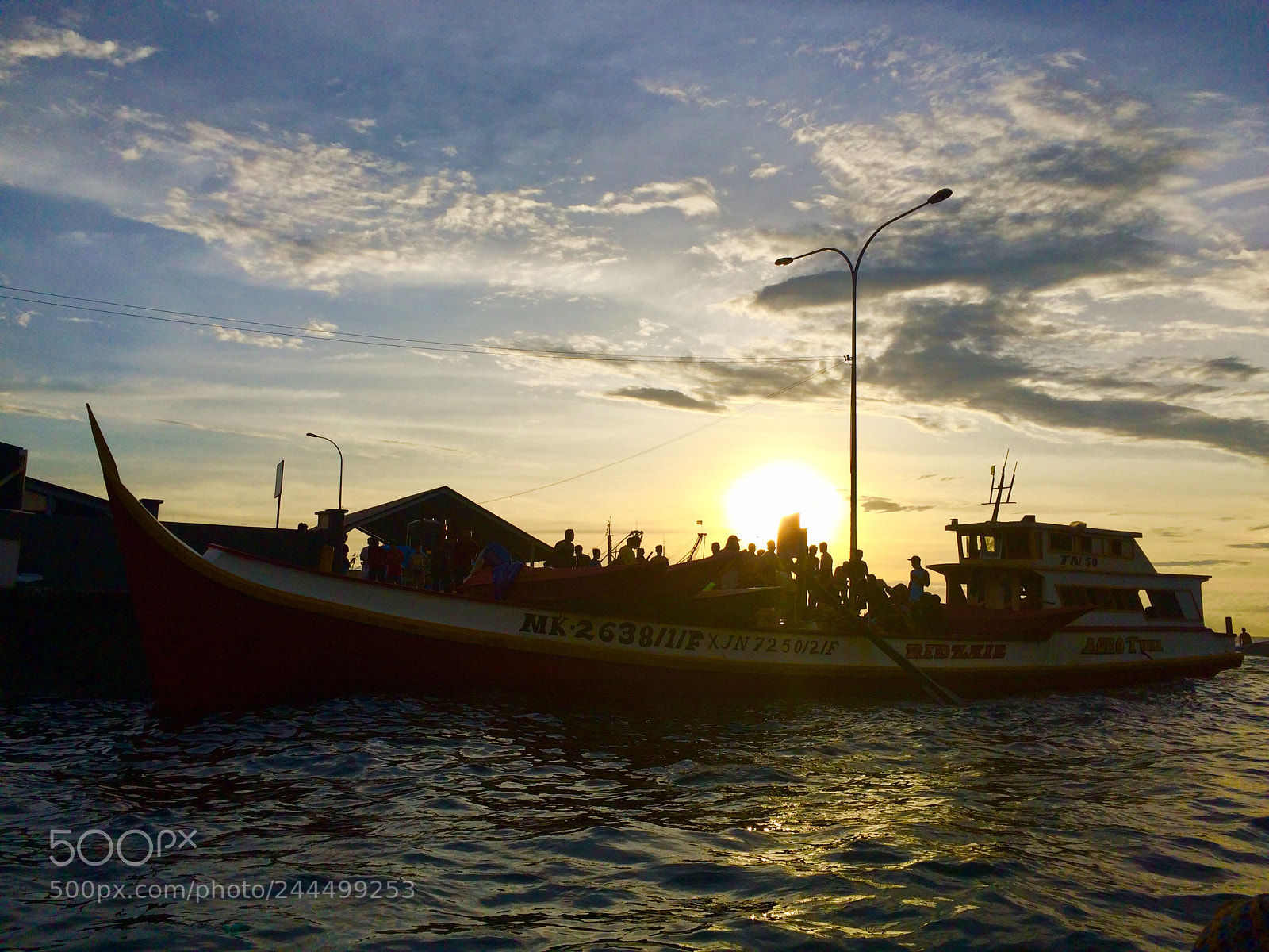 Apple iPhone 5s sample photo. Fish market, kota kinabalu photography