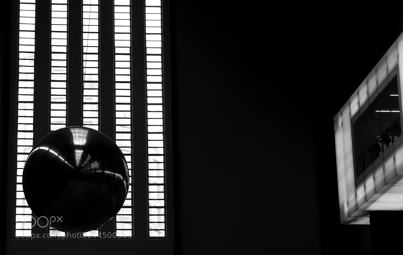 Olympus PEN E-PL8 sample photo. London, tate modern photography