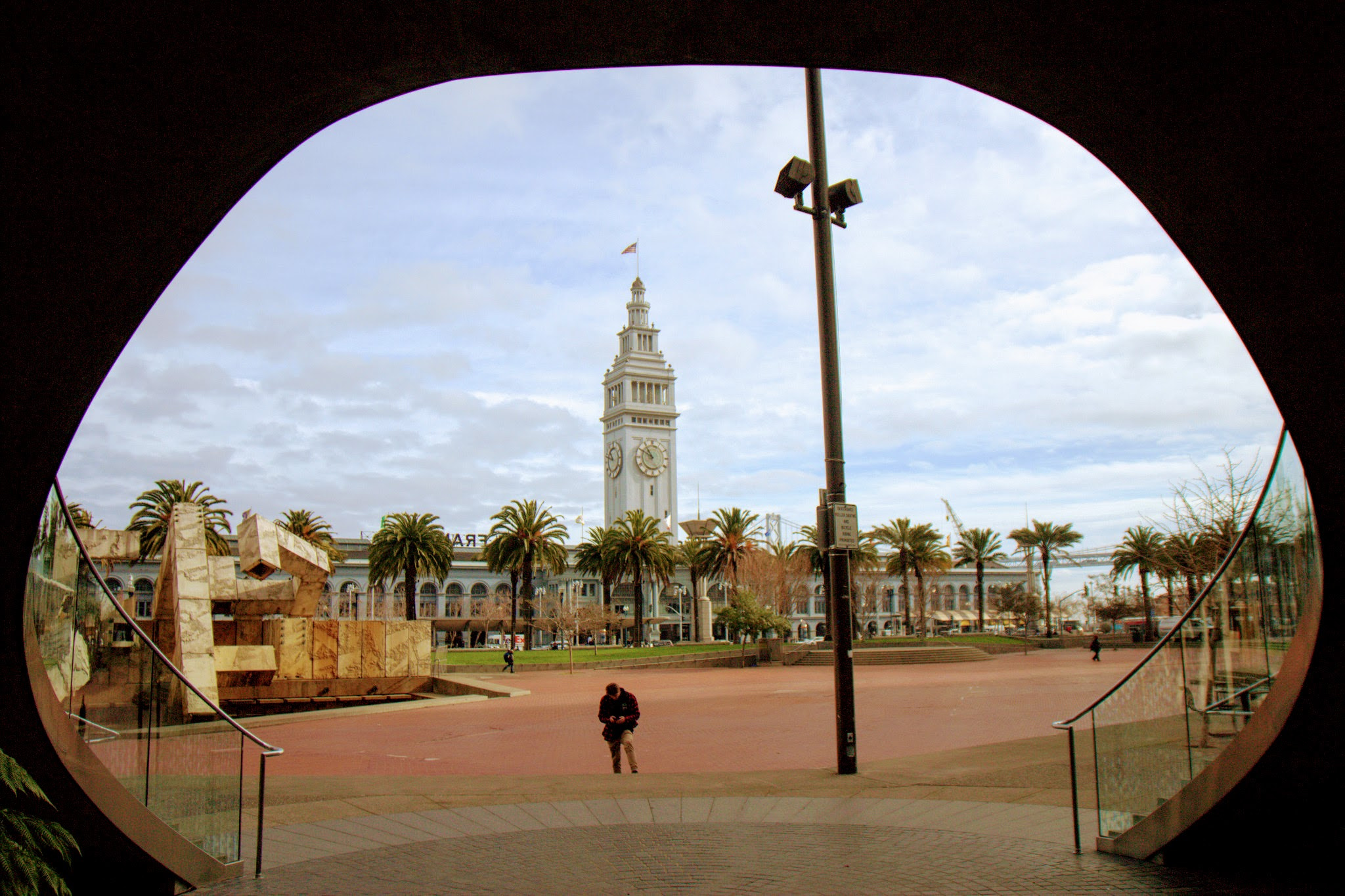 Canon EOS 600D (Rebel EOS T3i / EOS Kiss X5) + Sigma 17-70mm F2.8-4 DC Macro OS HSM sample photo. Ferry building photography