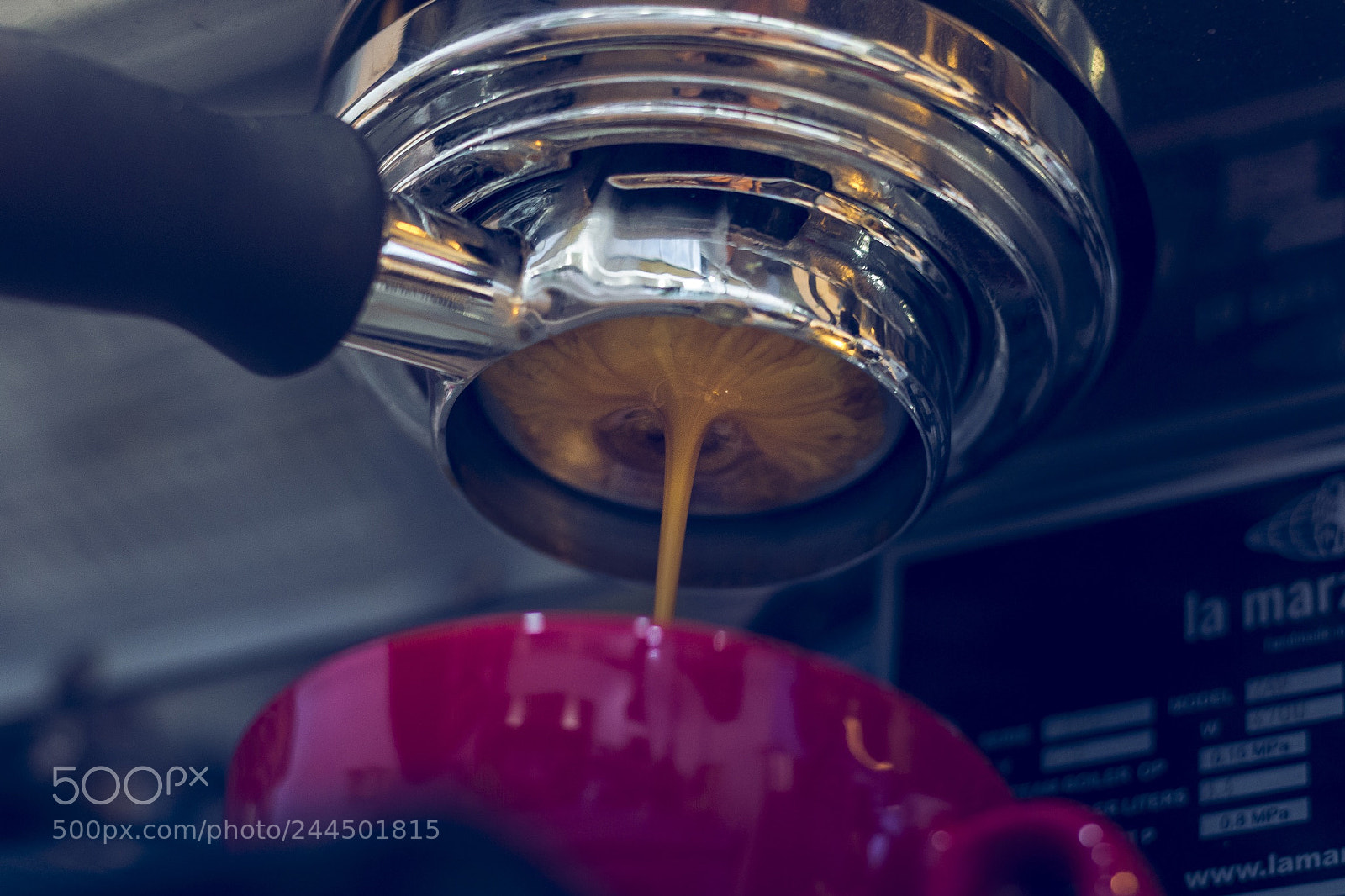 Canon EOS 7D Mark II sample photo. Naked coffee shot photography
