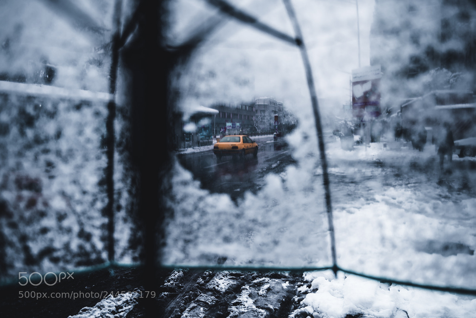 Nikon D810 sample photo. Taxi in umbrella photography