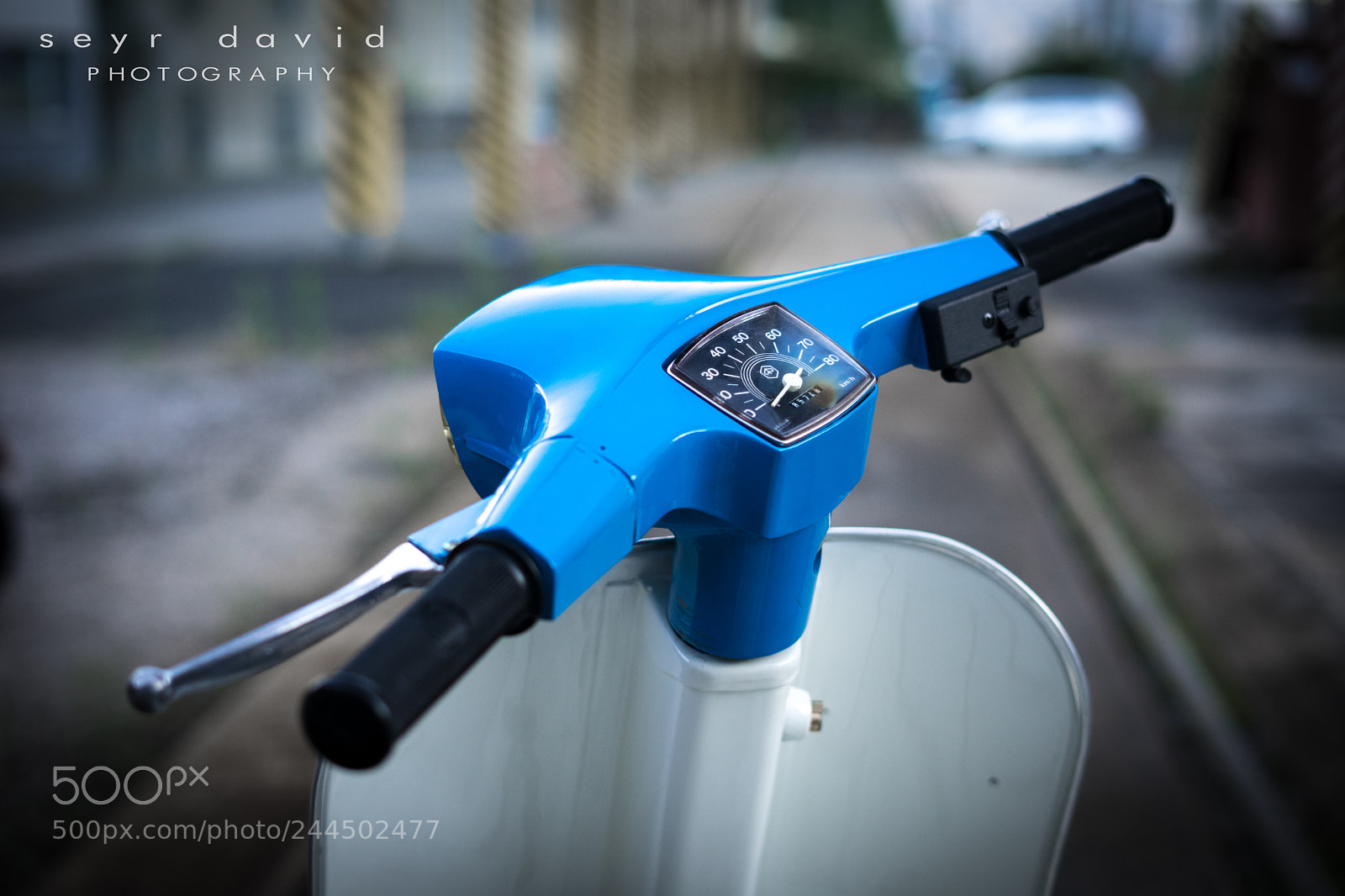 Sony a7 II sample photo. Vespa photography