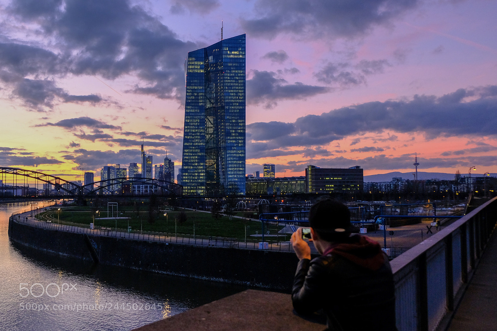 Fujifilm X-T20 sample photo. Getting the picture photography