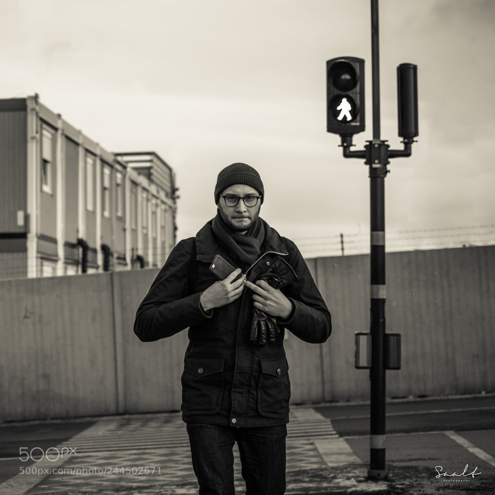 Fujifilm X-T2 sample photo. Freezing and busted and photography