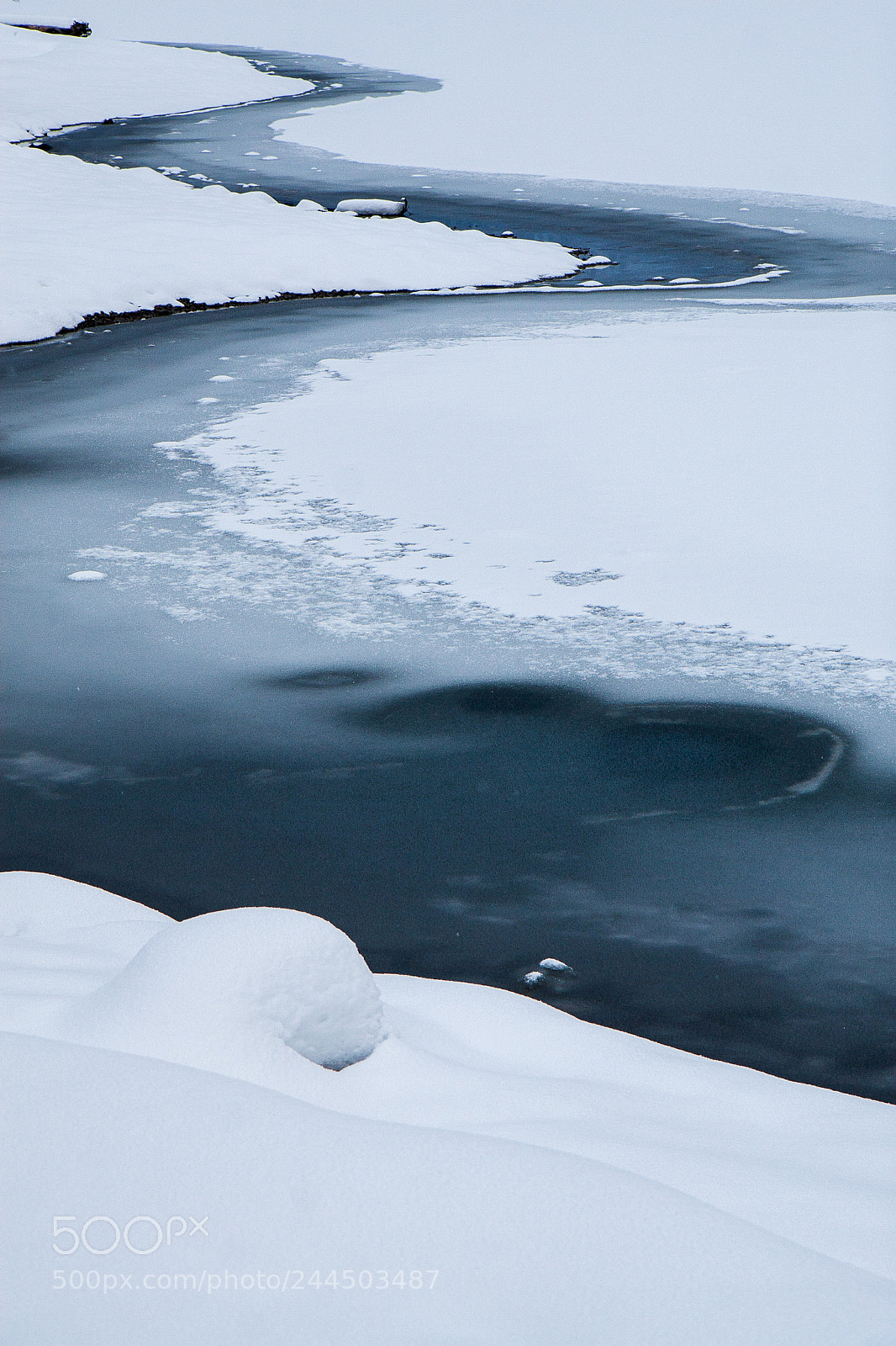Canon EOS 30D sample photo. Frozen lake photography