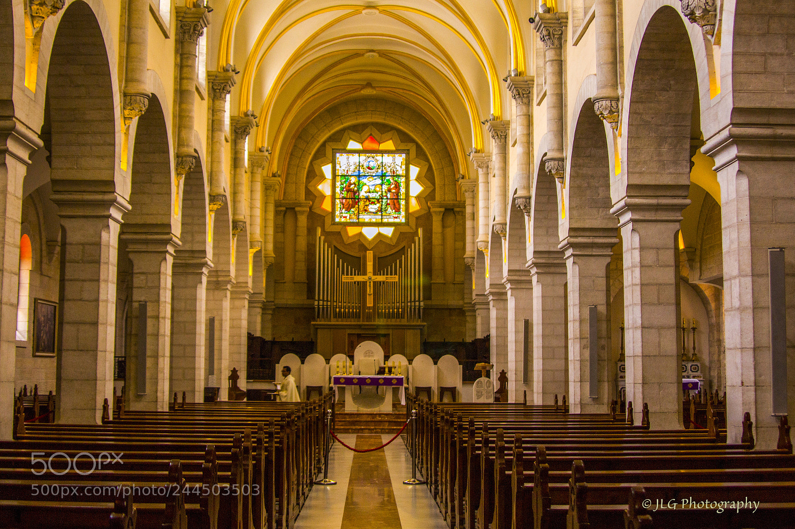 Canon EOS 650D (EOS Rebel T4i / EOS Kiss X6i) sample photo. Church photography