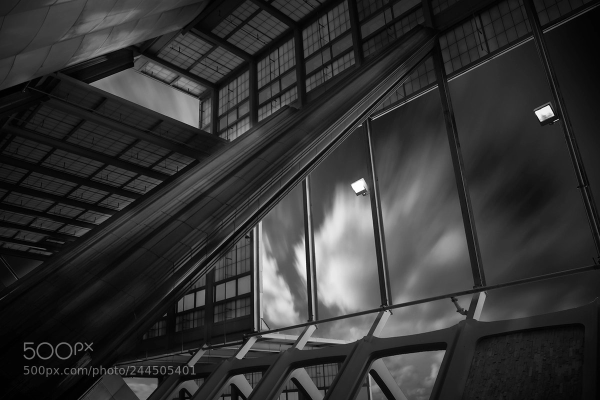 Fujifilm X100F sample photo. Lacma lights web photography