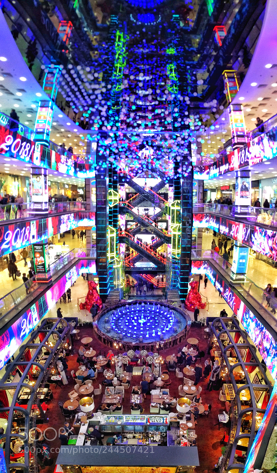 Xiaomi MI MAX 2 sample photo. Panorama european mall photography