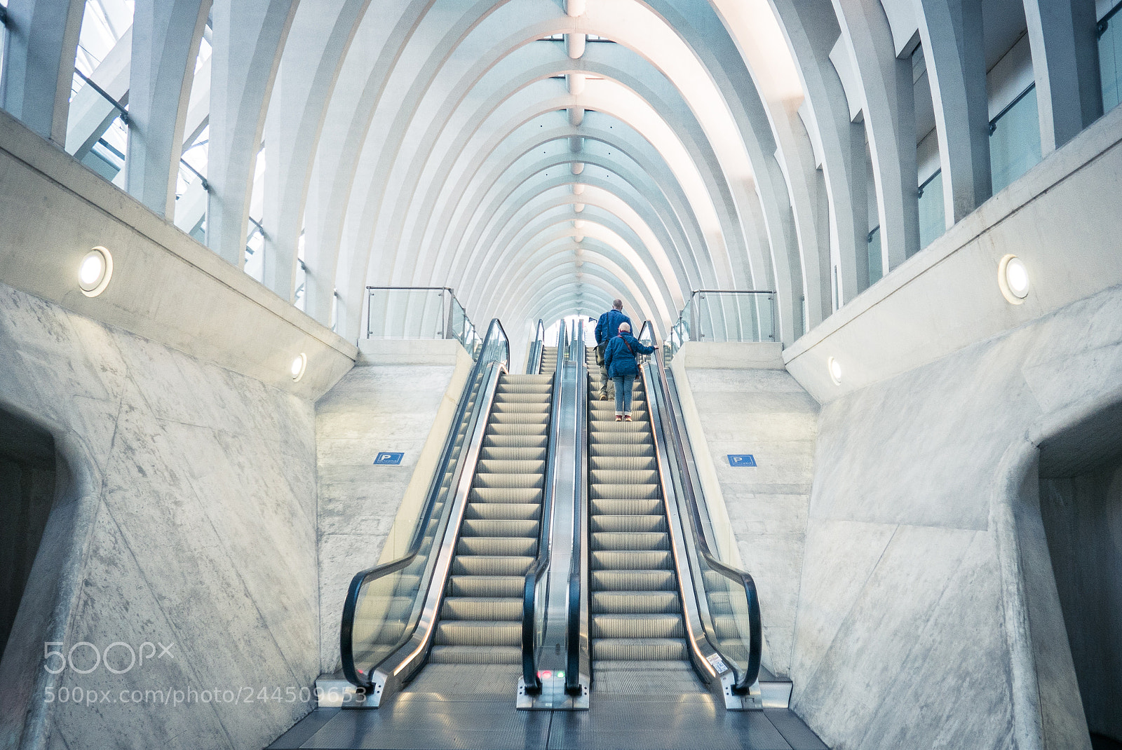 Panasonic Lumix DMC-LX100 sample photo. The voyagers temple photography
