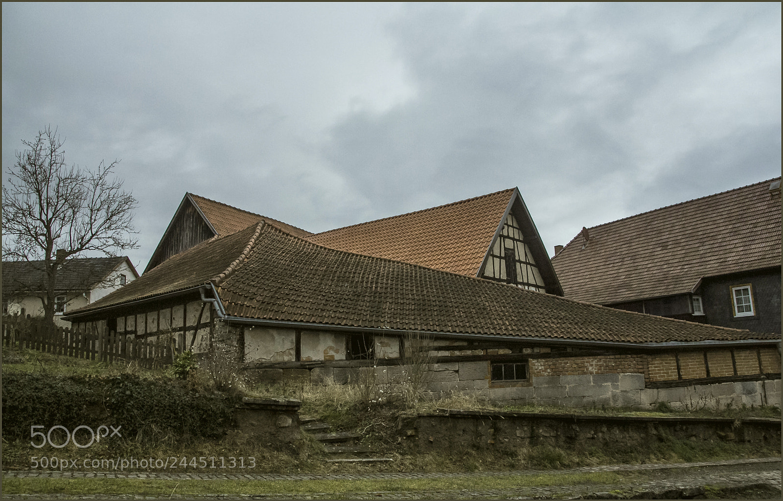 Canon EOS 60D sample photo. Rooftop landscape with rural photography