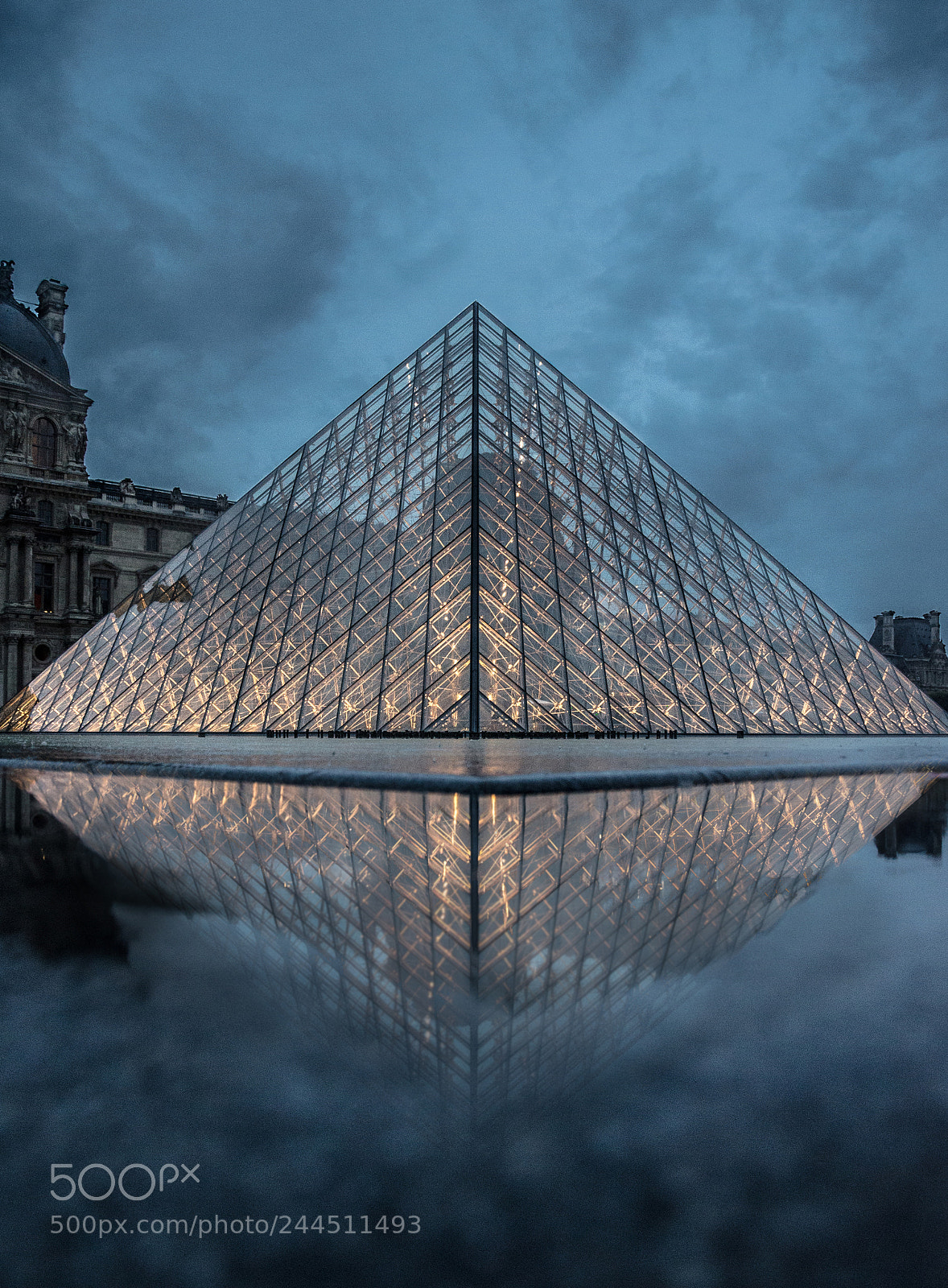 Nikon D5100 sample photo. The pyramid in the photography