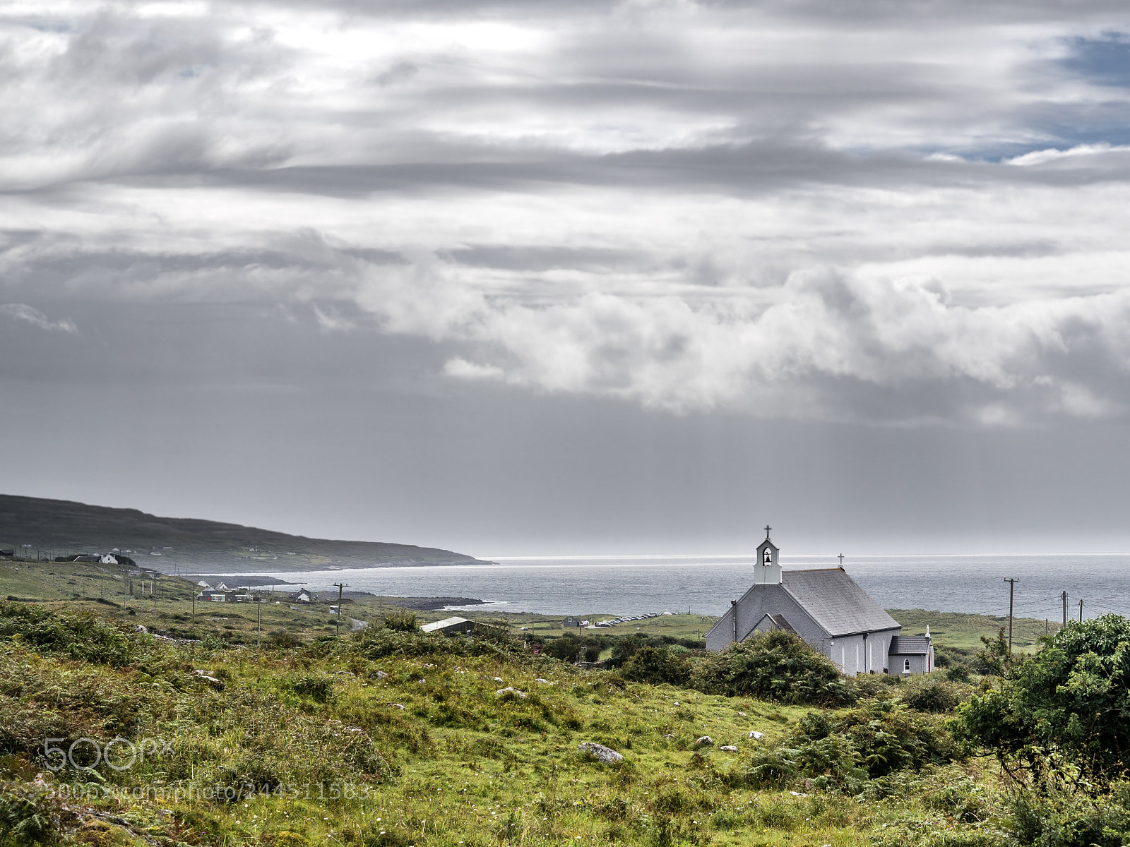 Olympus OM-D E-M10 II sample photo. Burren, ireland photography