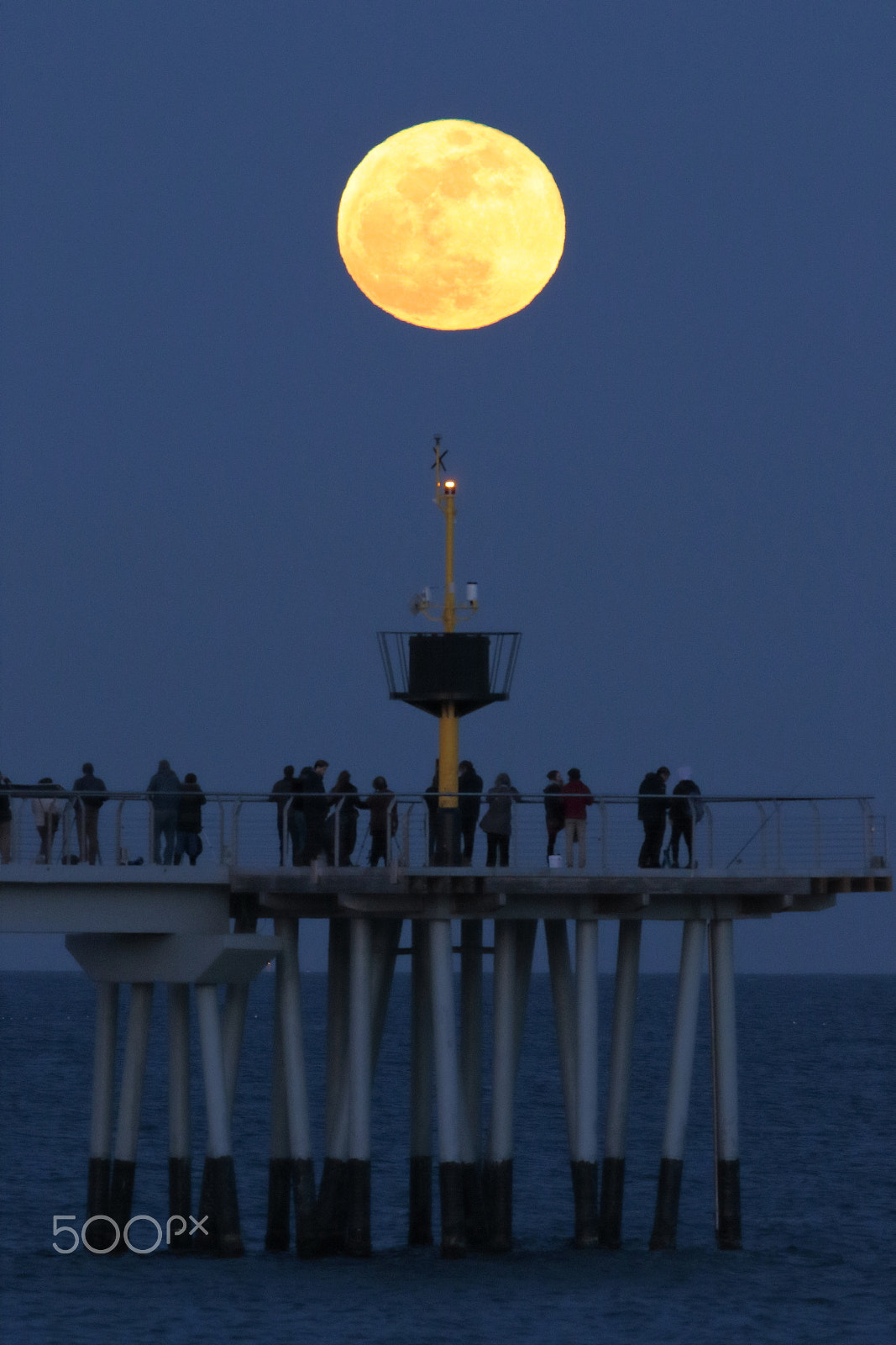 Canon EOS 7D Mark II + Canon EF 400mm F5.6L USM sample photo. Blood moon photography