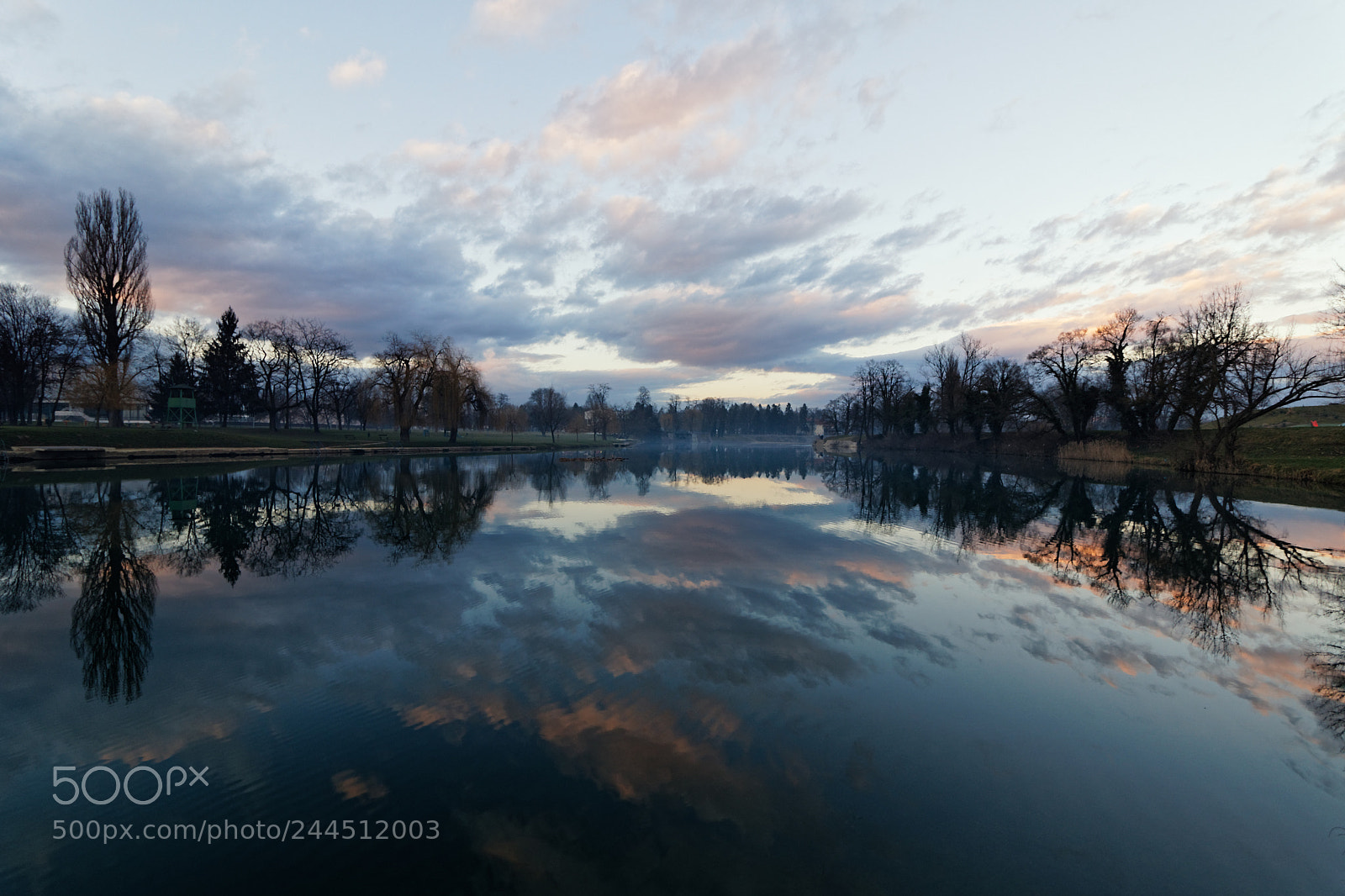 Canon EOS 77D (EOS 9000D / EOS 770D) sample photo. Evening by the river photography