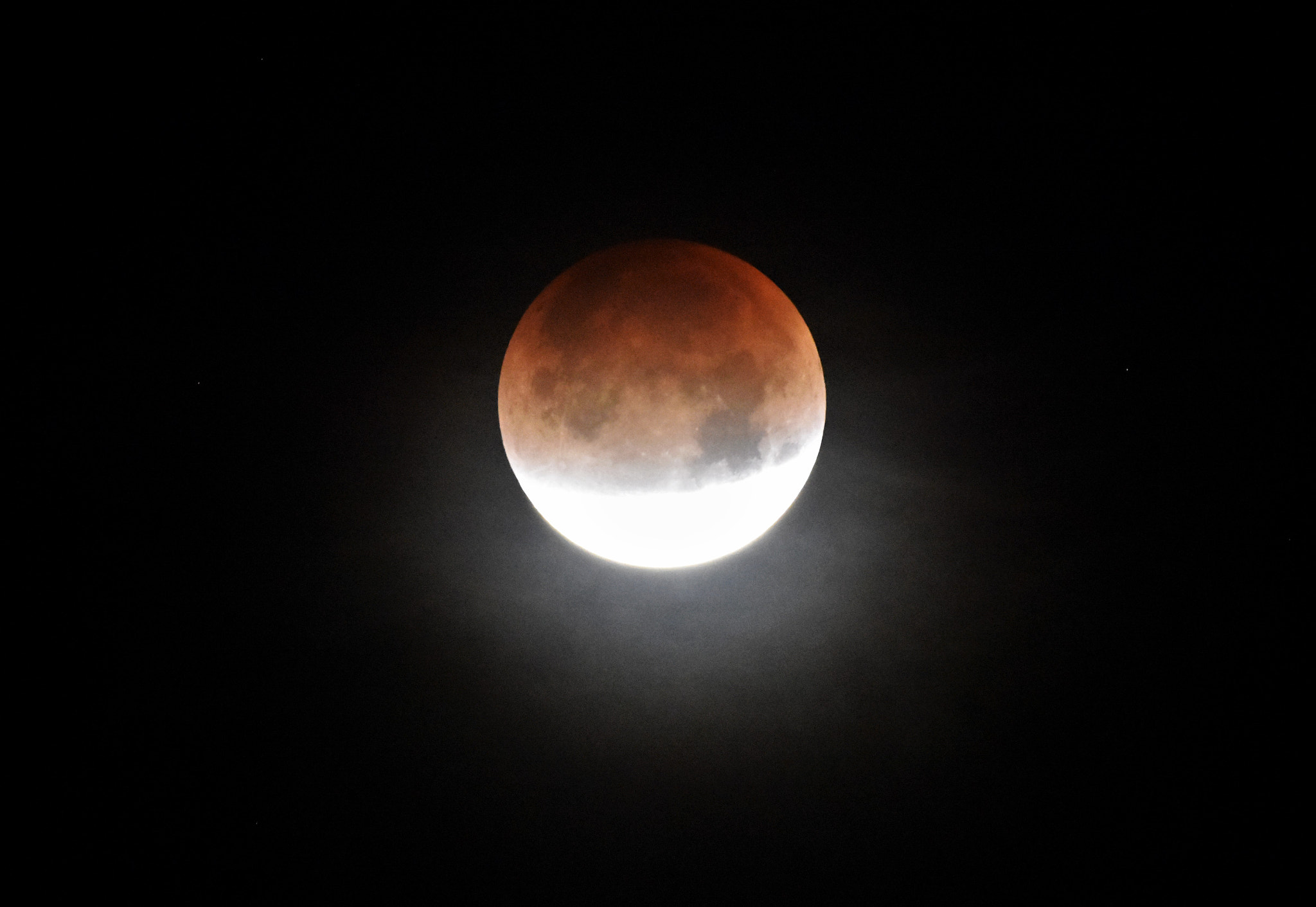 Nikon AF-S Nikkor 200-500mm F5.6E ED VR sample photo. Total lunar eclipse jan 31, 2018 photography