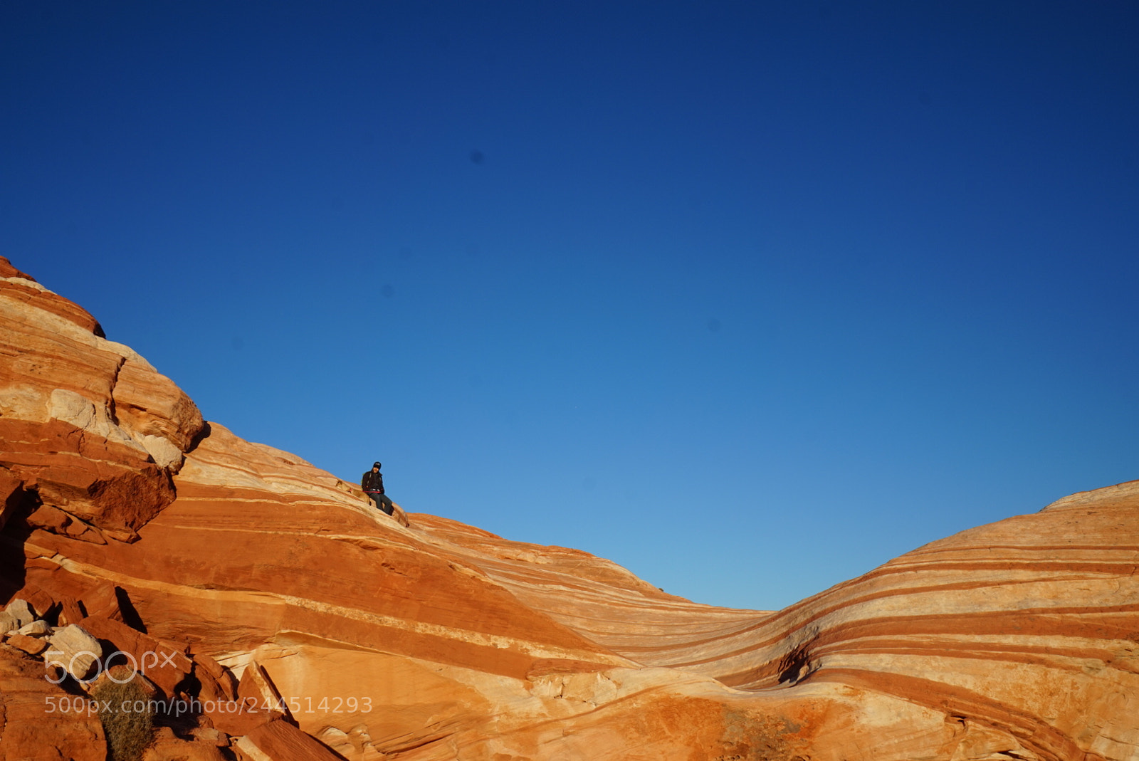 Sony Alpha a5000 (ILCE 5000) sample photo. Hiking at the valley photography