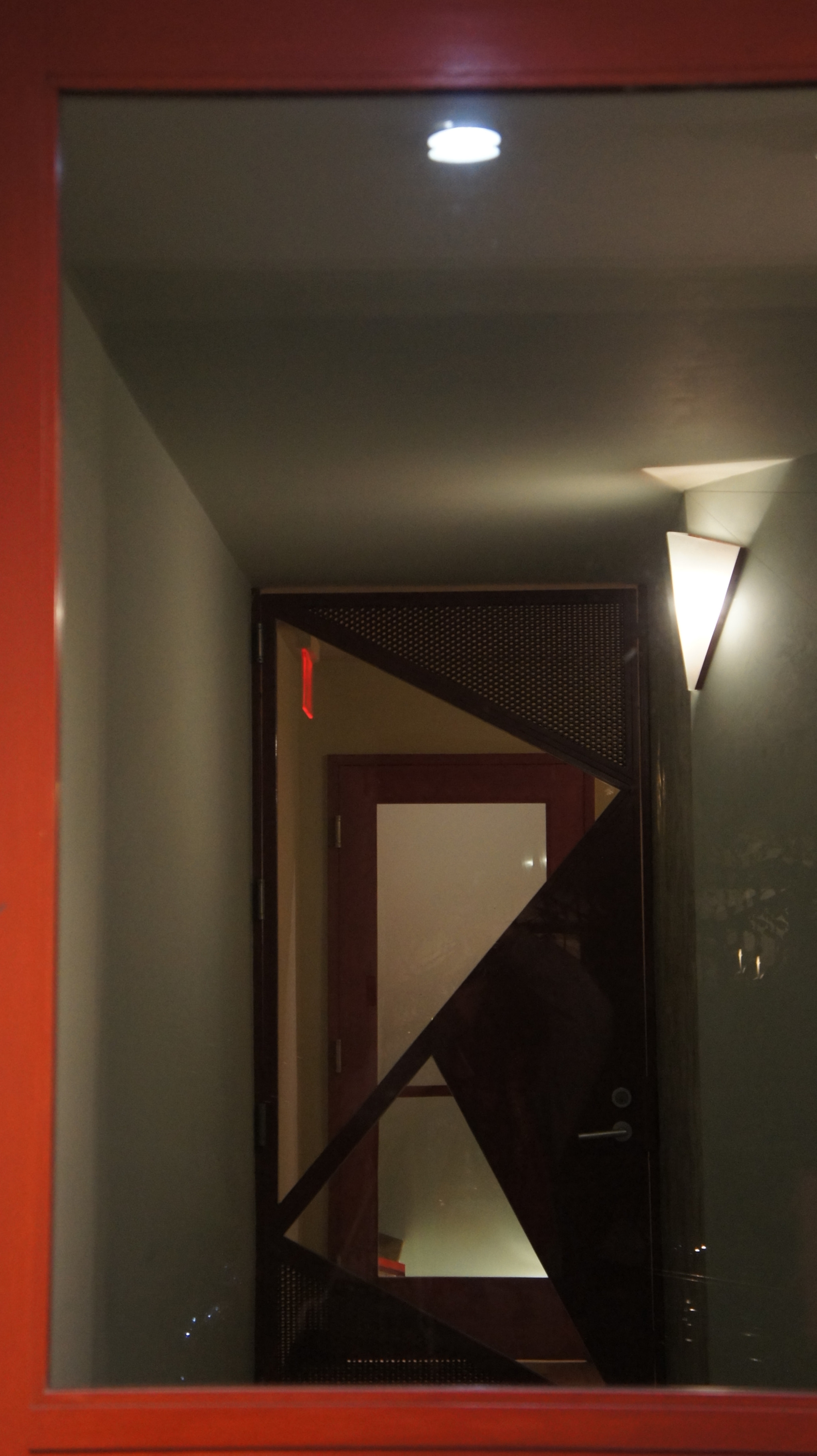 Sony E 18-55mm F3.5-5.6 OSS sample photo. Geometrical door photography