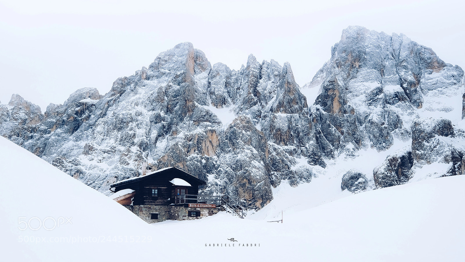 Fujifilm X-T2 sample photo. Winter shelter photography